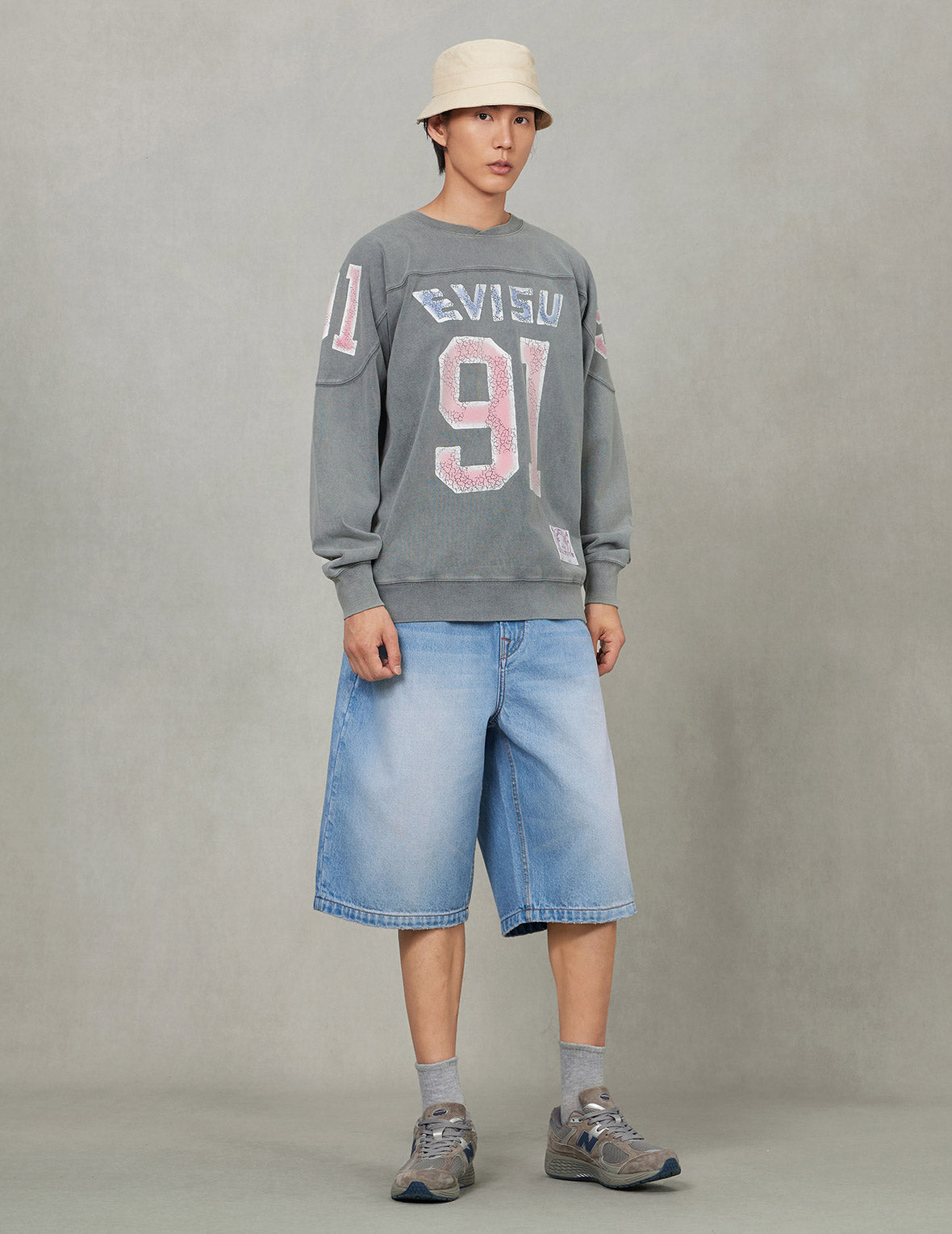 Seagull Embroidery Regular Fit Washed Denim Shorts