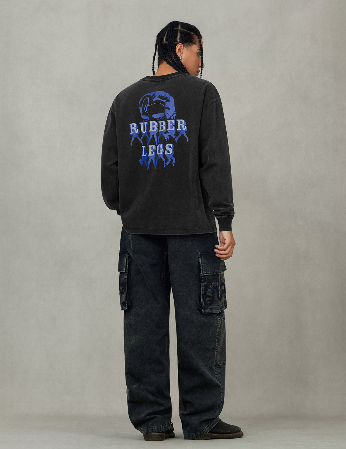 Distressed Seagull Appliqué Embroidery and Multi-Pocket Loose Fit Cargo Pants