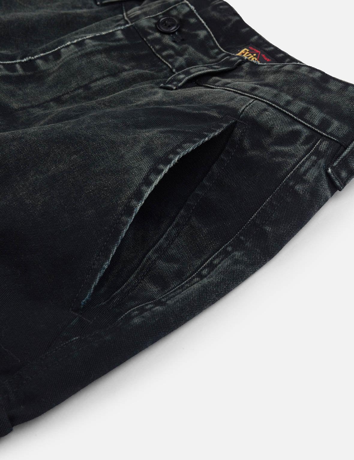 Distressed Seagull Appliqué Embroidery and Multi-Pocket Loose Fit Cargo Pants