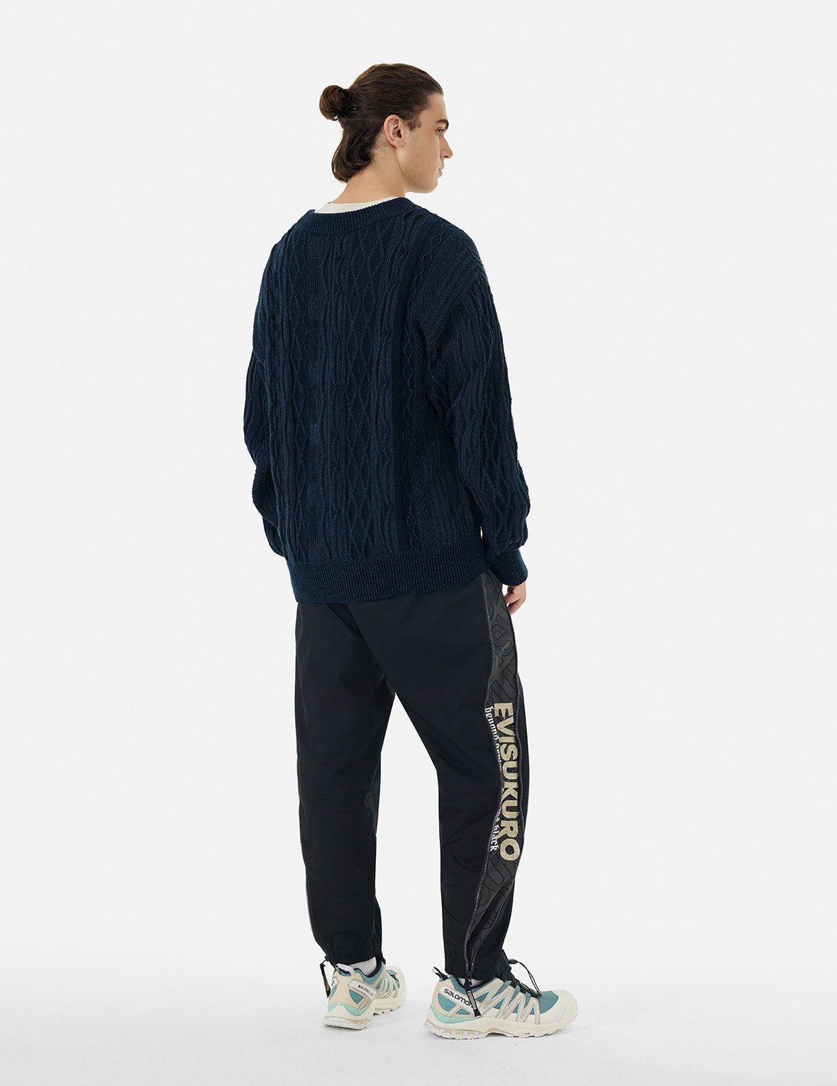 Logo Label Relax Fit Knit Sweater