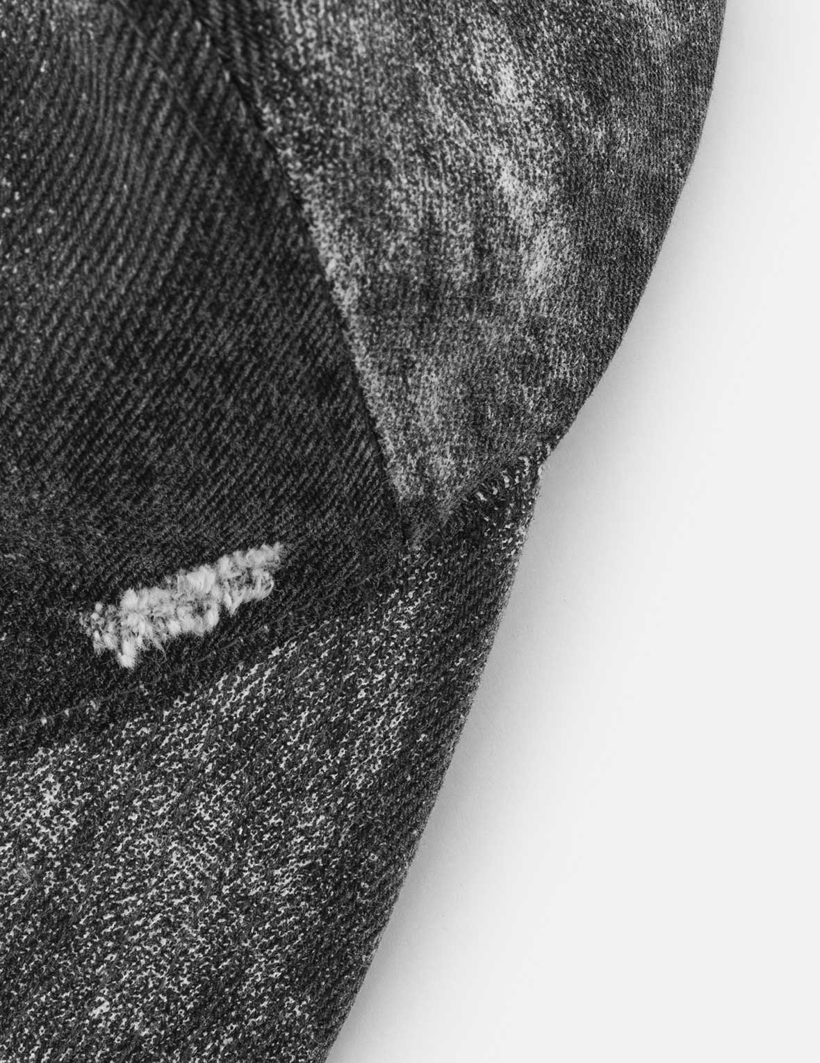 EVISUKURO Label Washed Cap