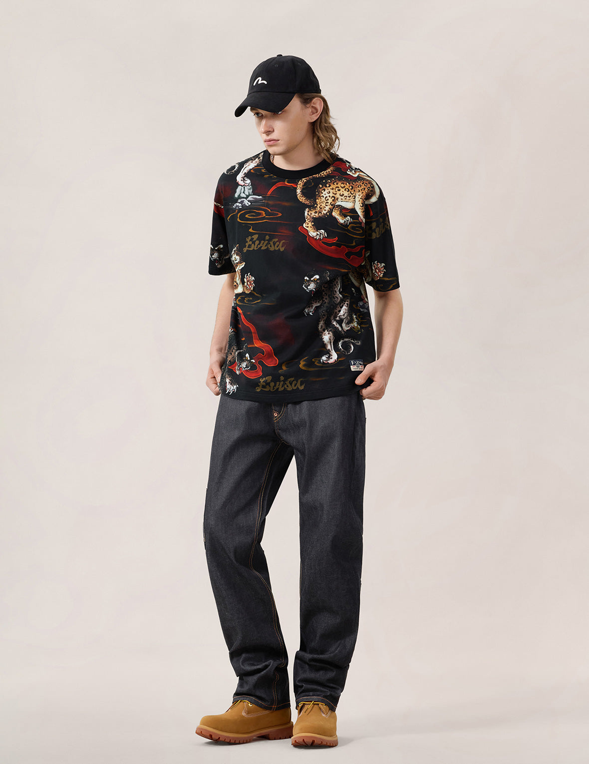 Multi-Pocket Seagull Regular Fit Jeans