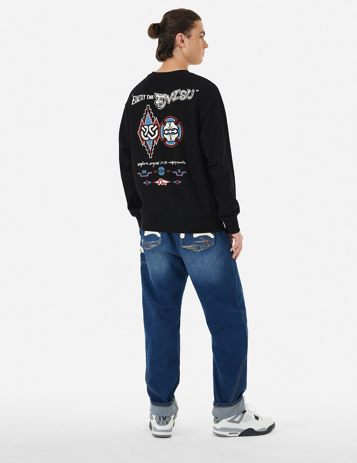 Wheel of Wisdom and Kamon Print Relax Fit Sweatshirt