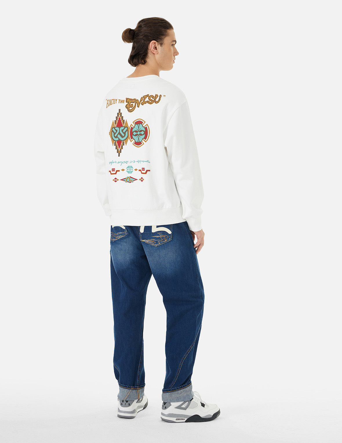 Wheel of Wisdom and Kamon Print Relax Fit Sweatshirt