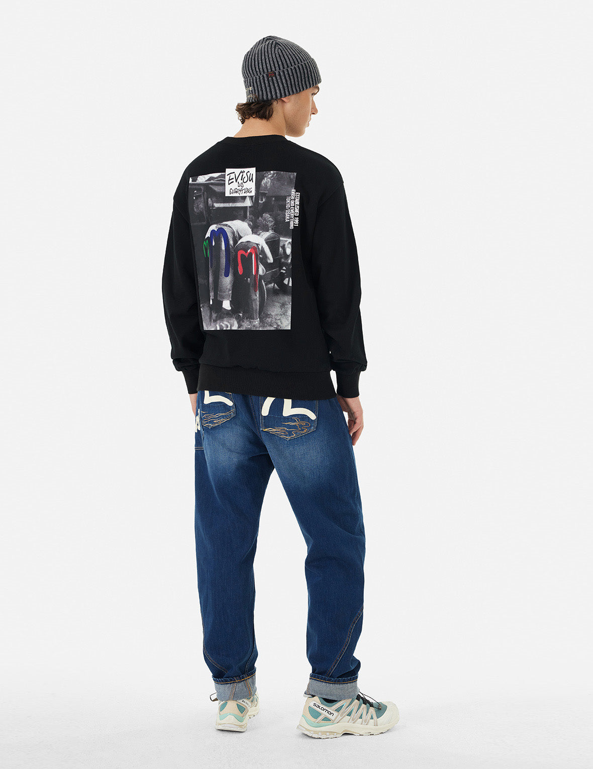 Slogan and Photo Print Relax Fit Sweatshirt