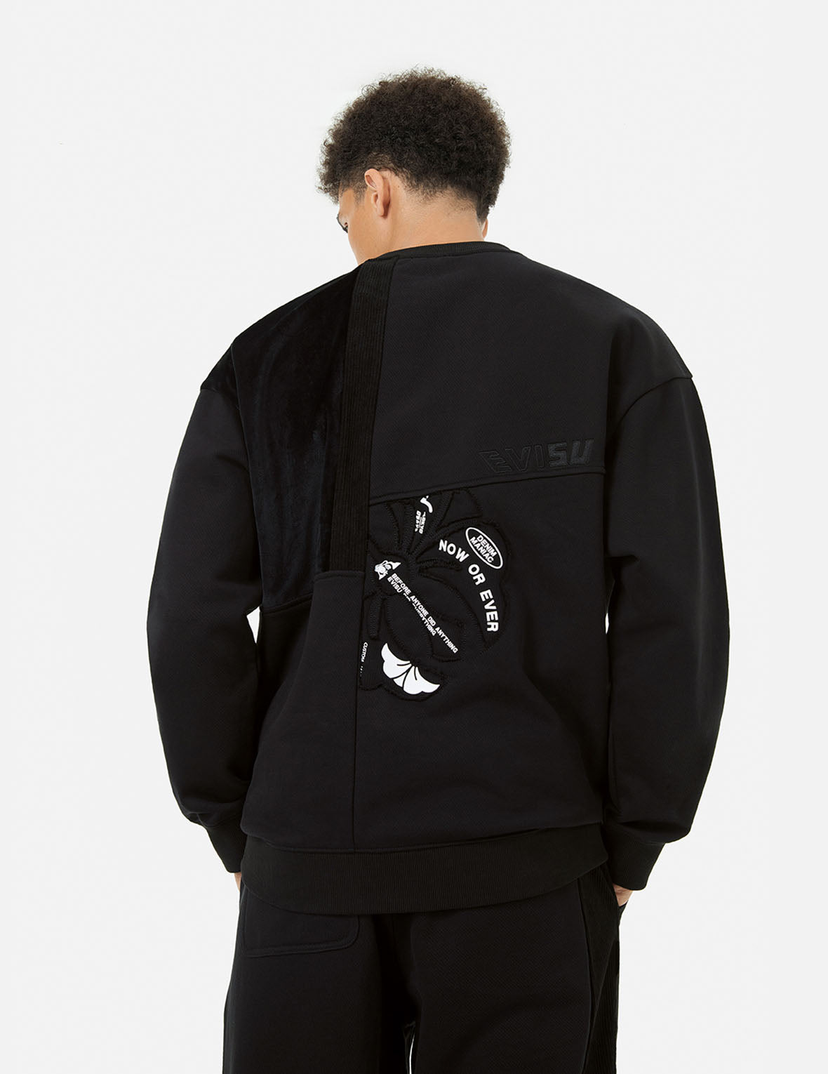 Kamon Appliqué Patchwork Loose Fit Sweatshirt