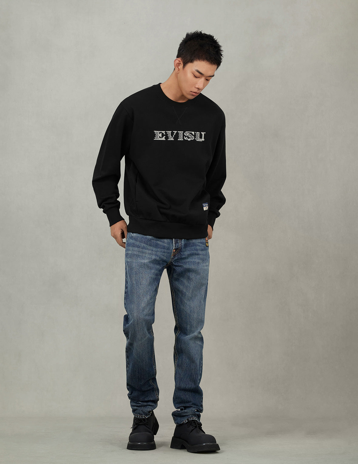 Brocade Patch Pocket Carrot Fit Jeans #2017