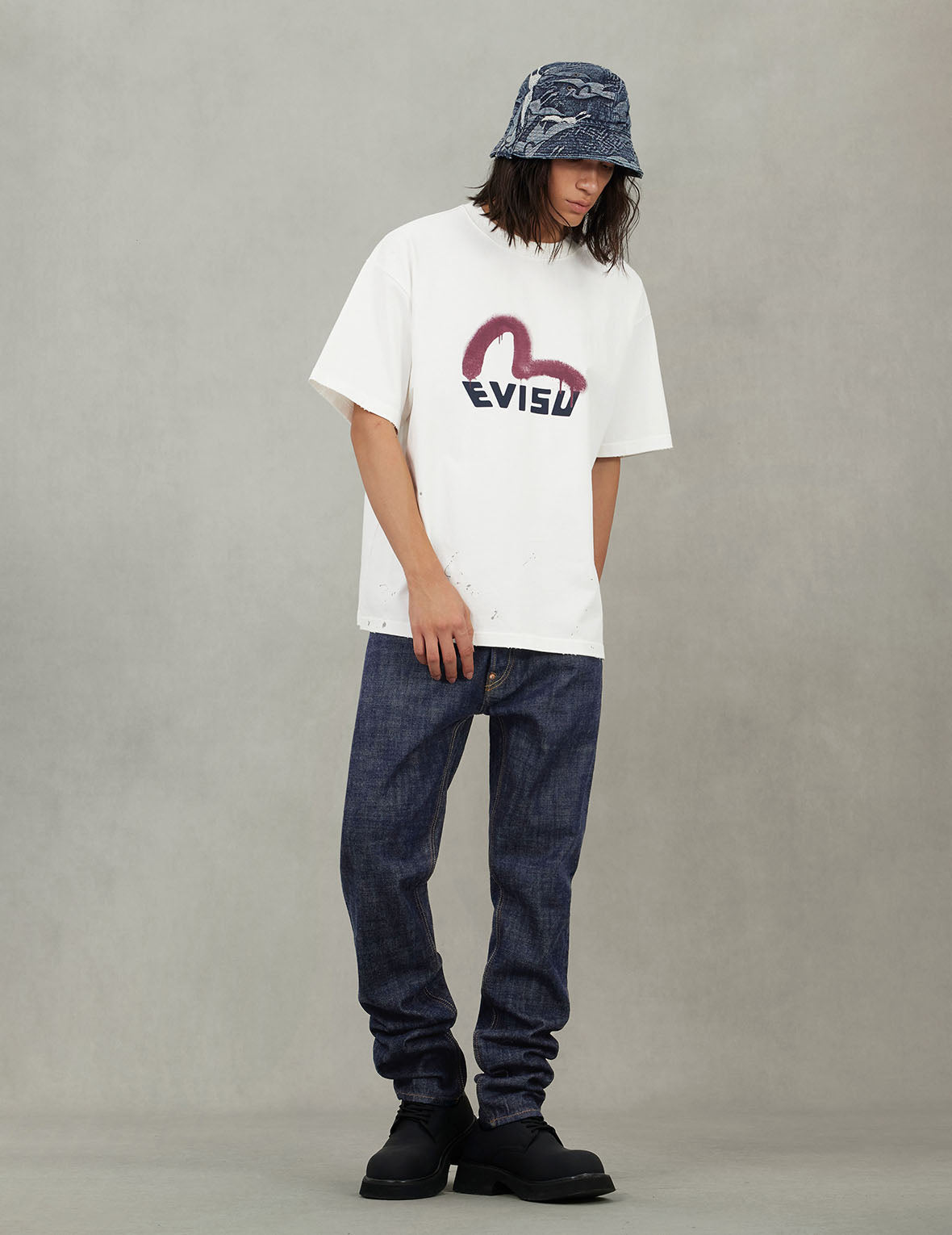 Seagull Print and Pockets Carrot Fit Jeans #2017