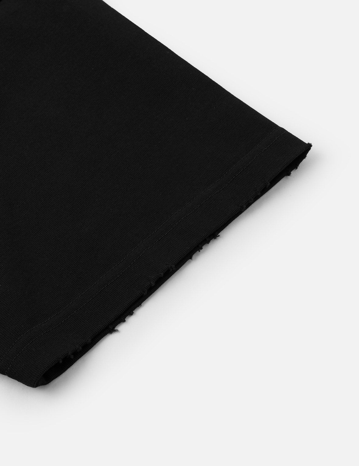 Graffiti-Style Seagull and Logo Print Relax Fit T-Shirt