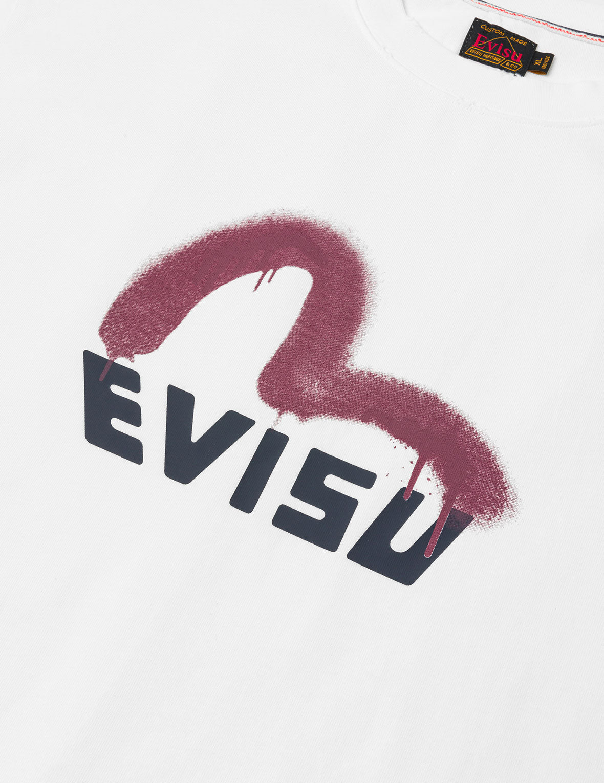 Graffiti-Style Seagull and Logo Print Relax Fit T-Shirt