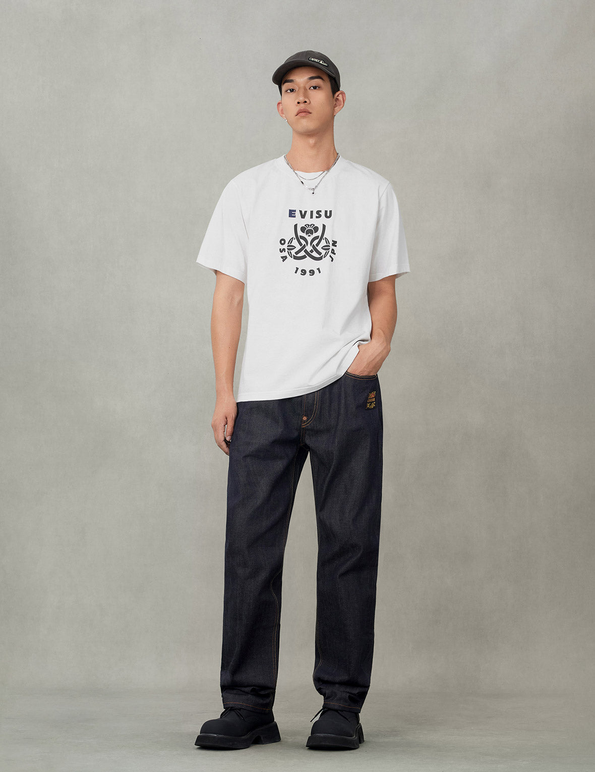 Wheel of Wisdom and Daruma Daicock Print Regular Fit T-Shirt