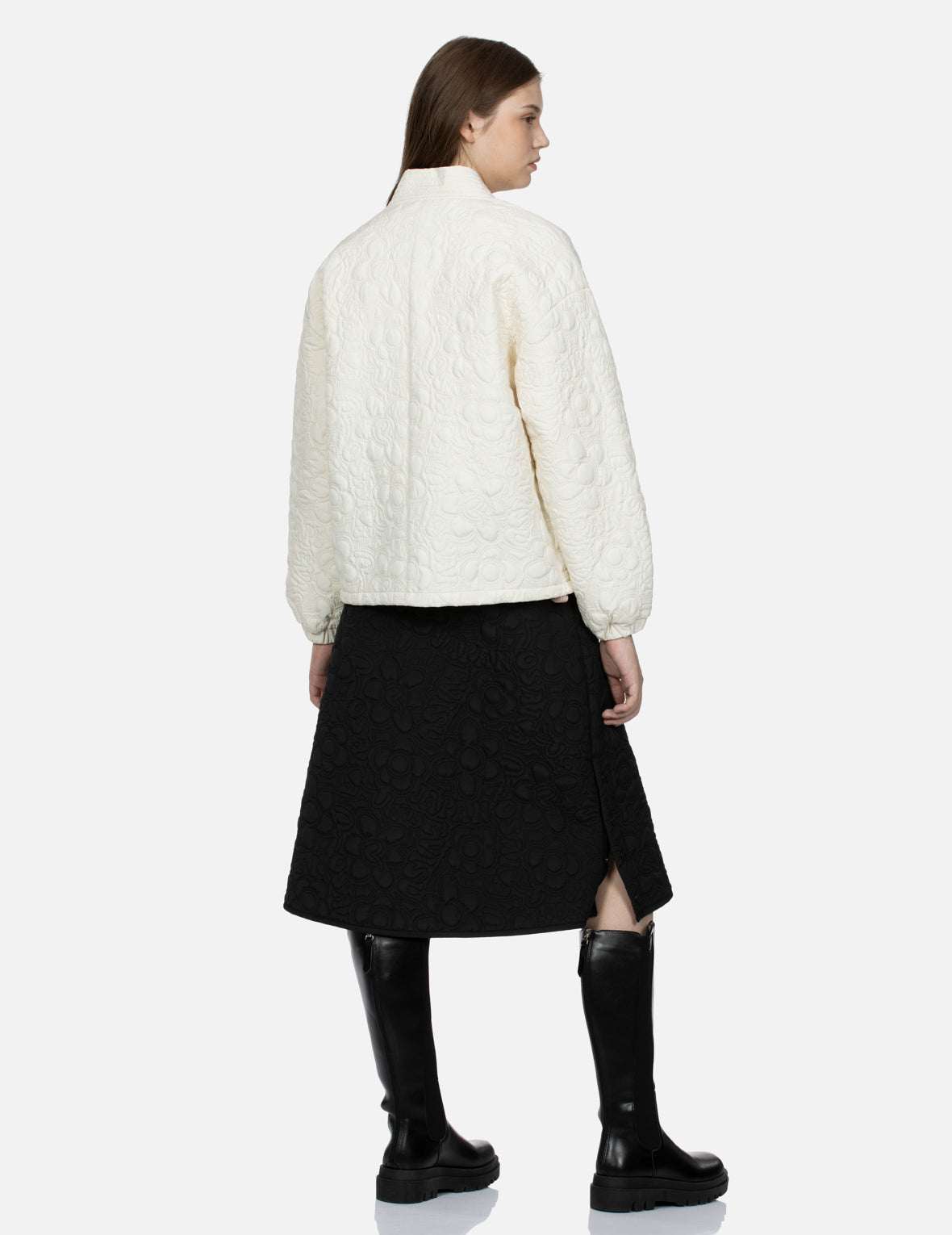 Allover Quilted Seagull and Floral Fashion Fit Skirt