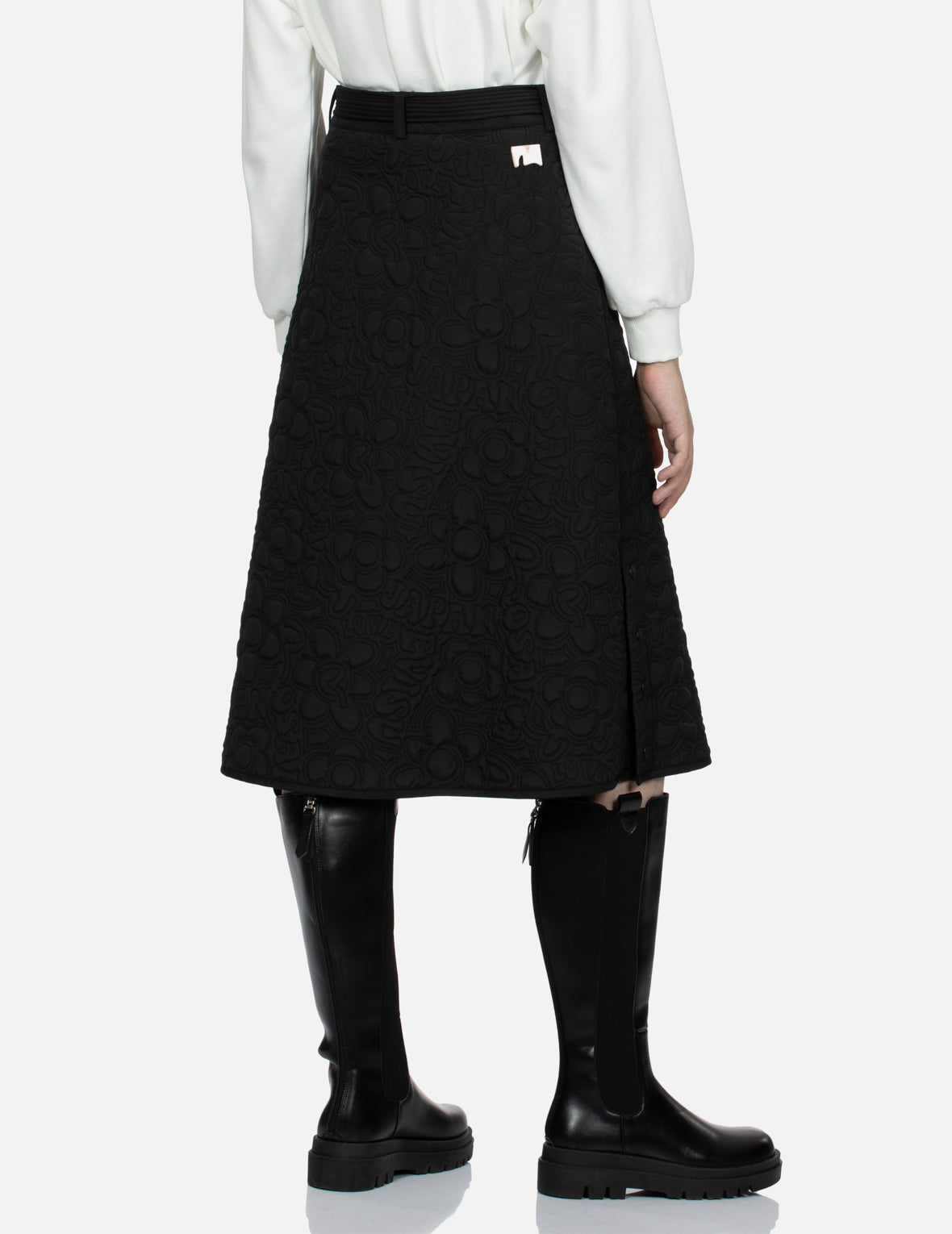 Allover Quilted Seagull and Floral Fashion Fit Skirt