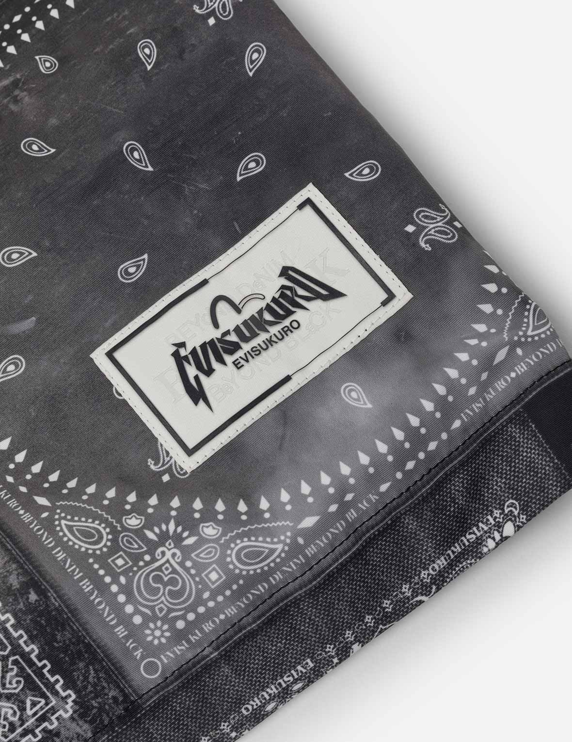 Allover Paisley Print Relax Fit Cargo Shorts