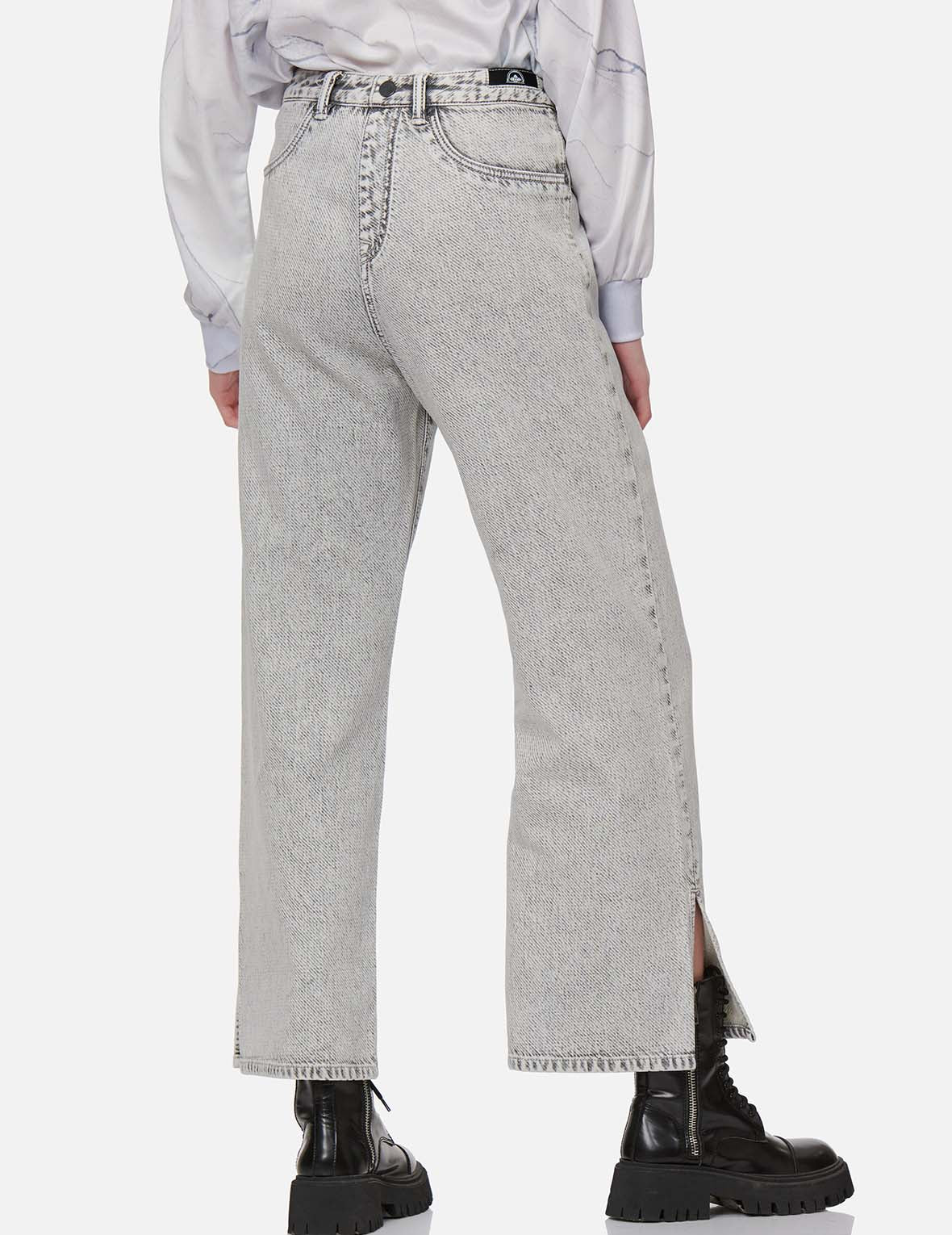 Seagull Embroidered Knit Denim Jeans