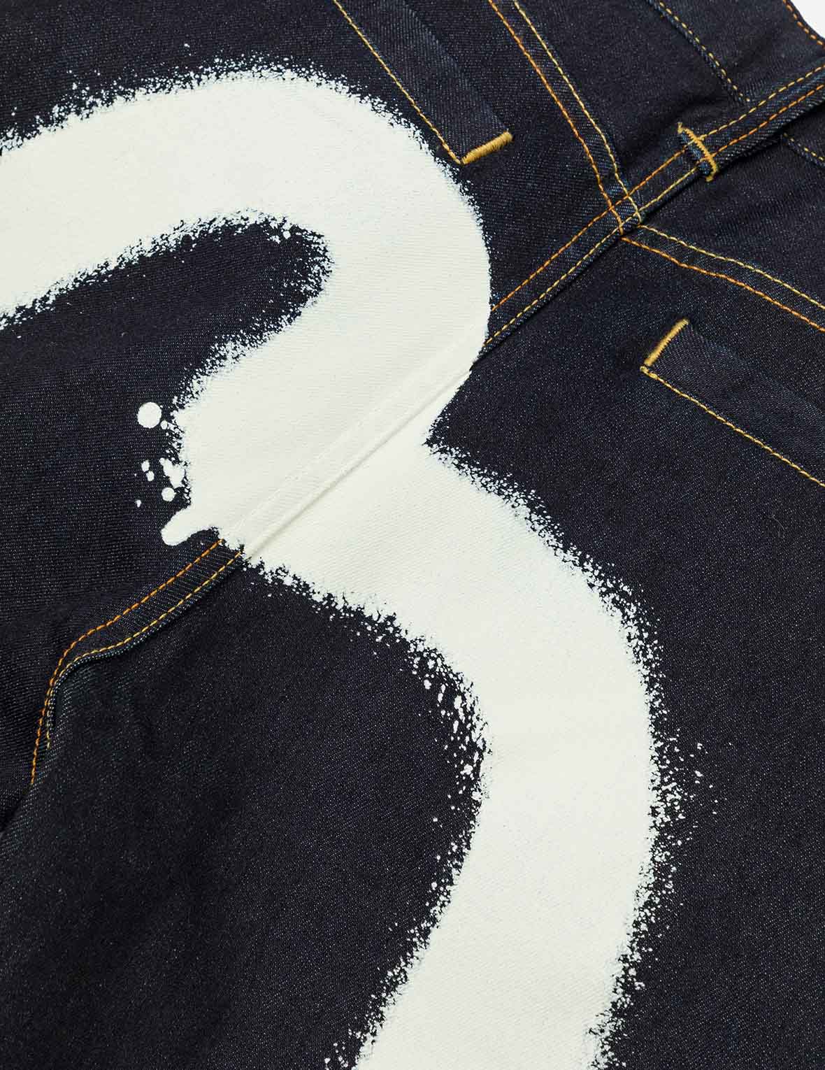 Graffiti Daicock Print Regular Fit Denim Shorts