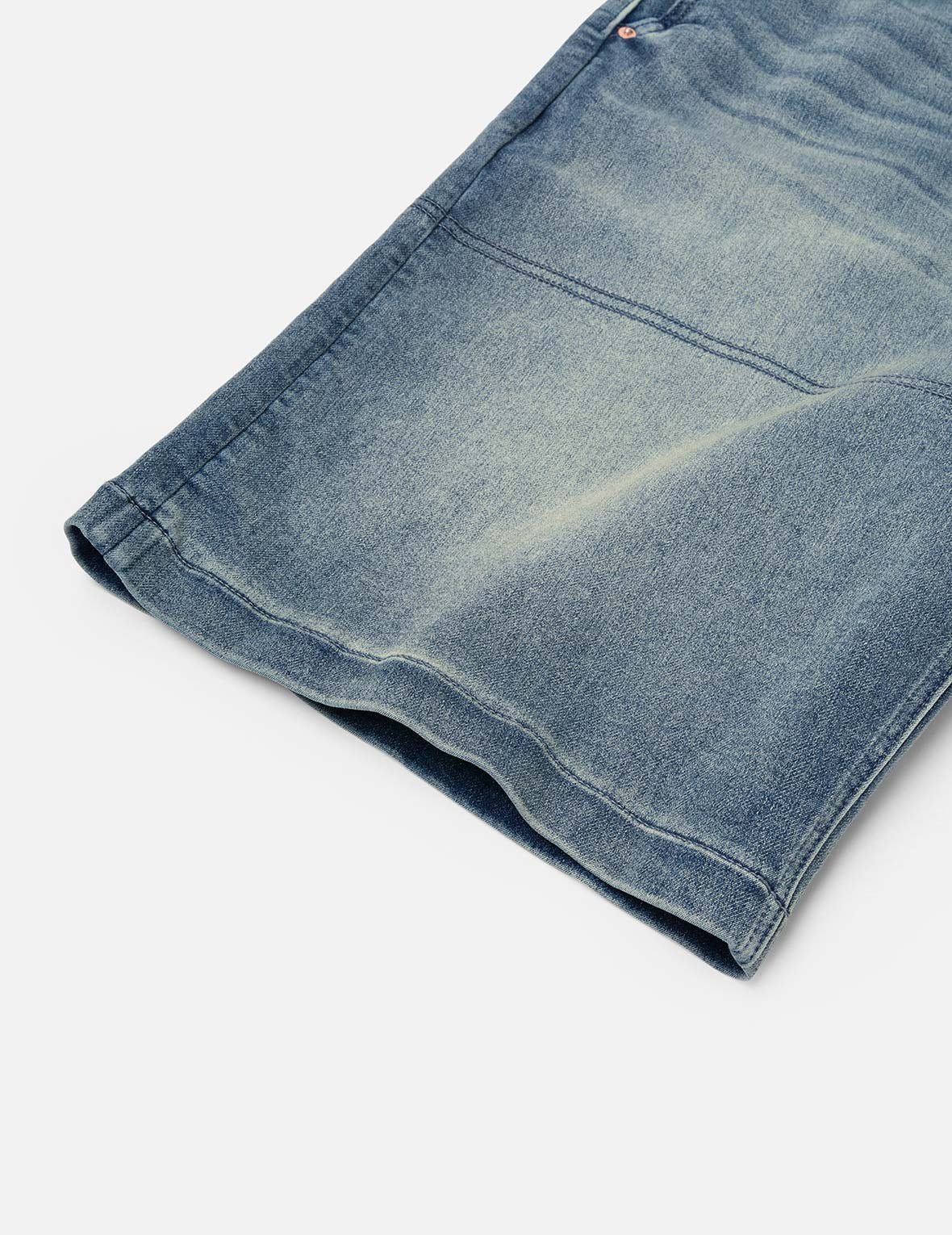 Seagull and Logo Appliqué Embroidery Fashion Fit Denim Shorts