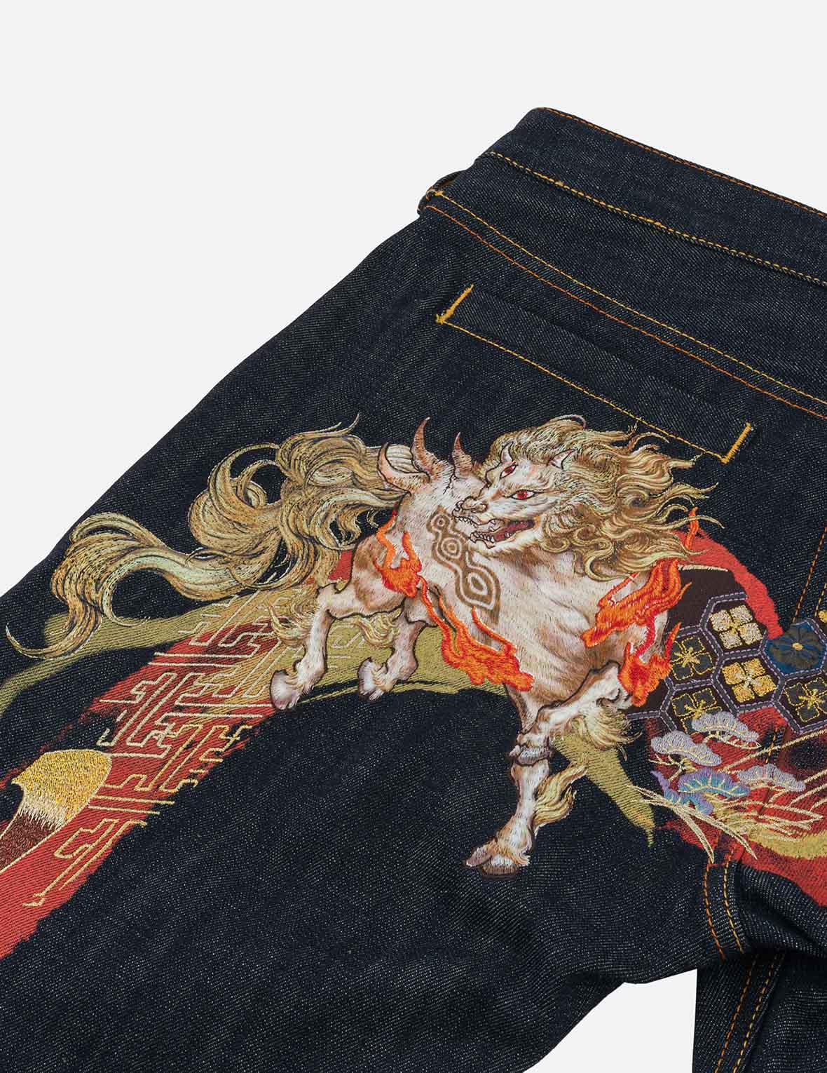 Hakutaku Daicock Embroidery Taper Fit Jeans #2017