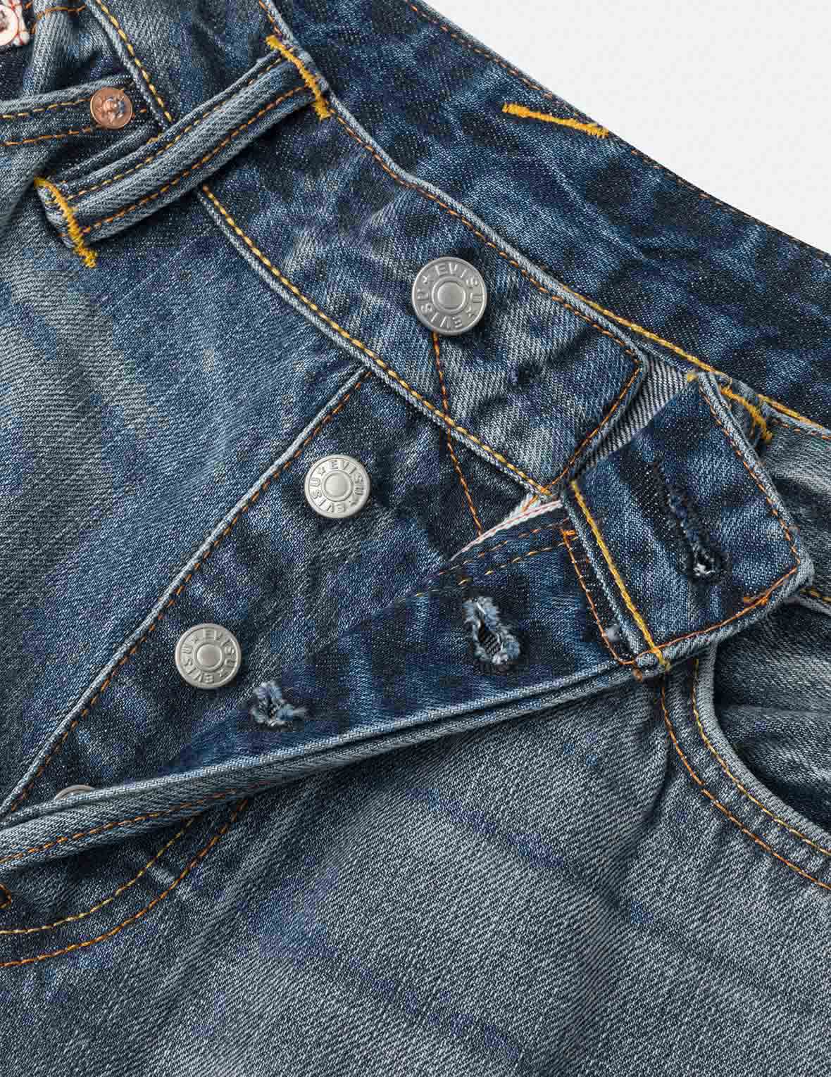 White Seagull Daicock Print Taper Fit Jeans #2017