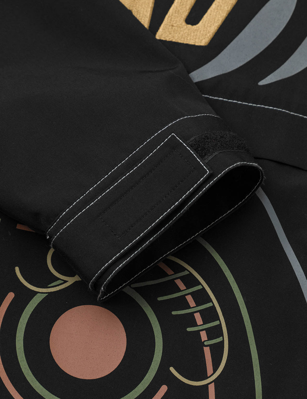 Daruma Print and Logo Appliqué Relax Fit Hooded Jacket