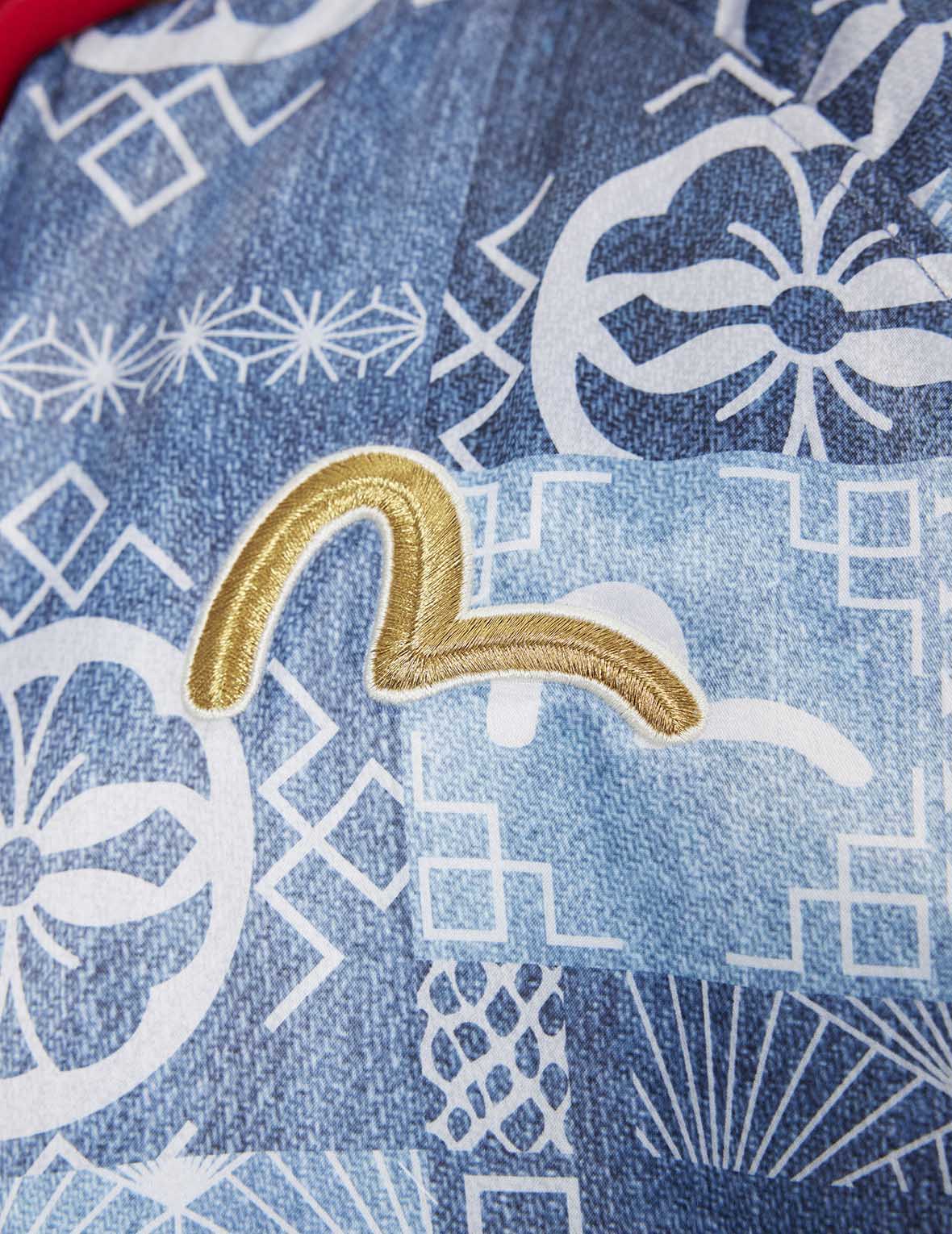 Soaring Snake Embroidery and Traditional Japanese Totem Prints Reversible Relax Fit Souvenir - Red Jacket