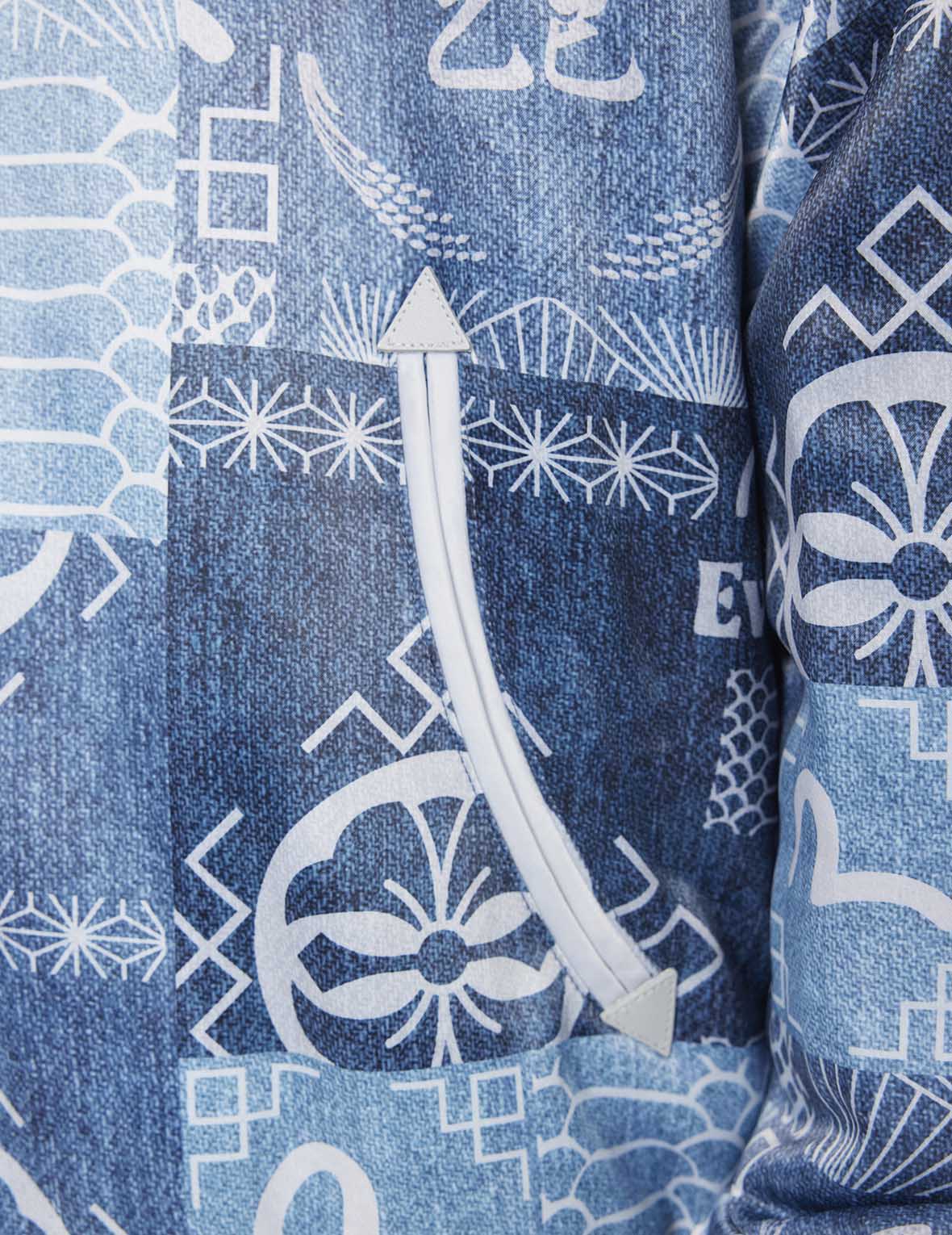 Soaring Snake Embroidery and Traditional Japanese Totem Prints Reversible Relax Fit Souvenir - Red Jacket