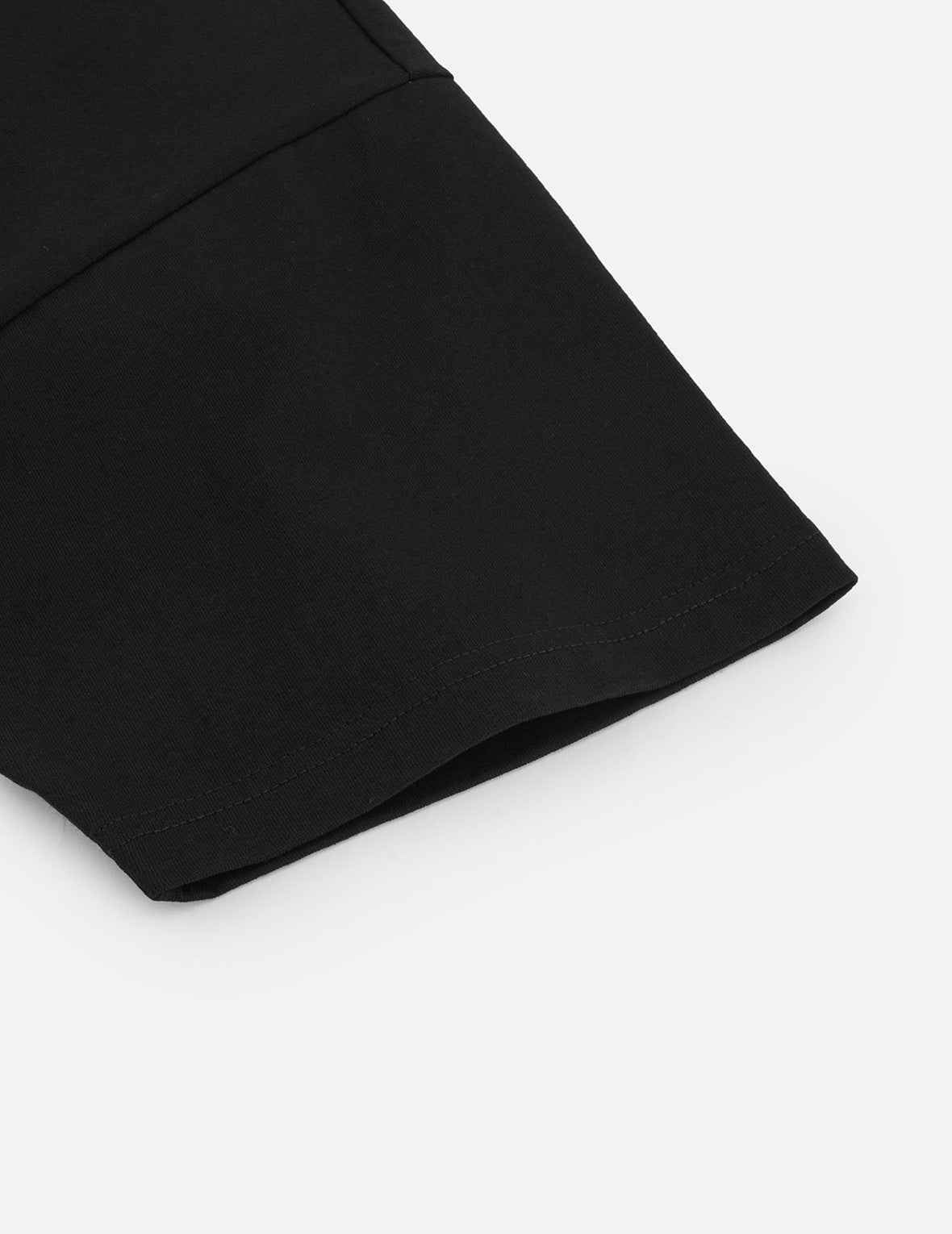 Multi-Pocket and Multi-Print Relax Fit T-shirt