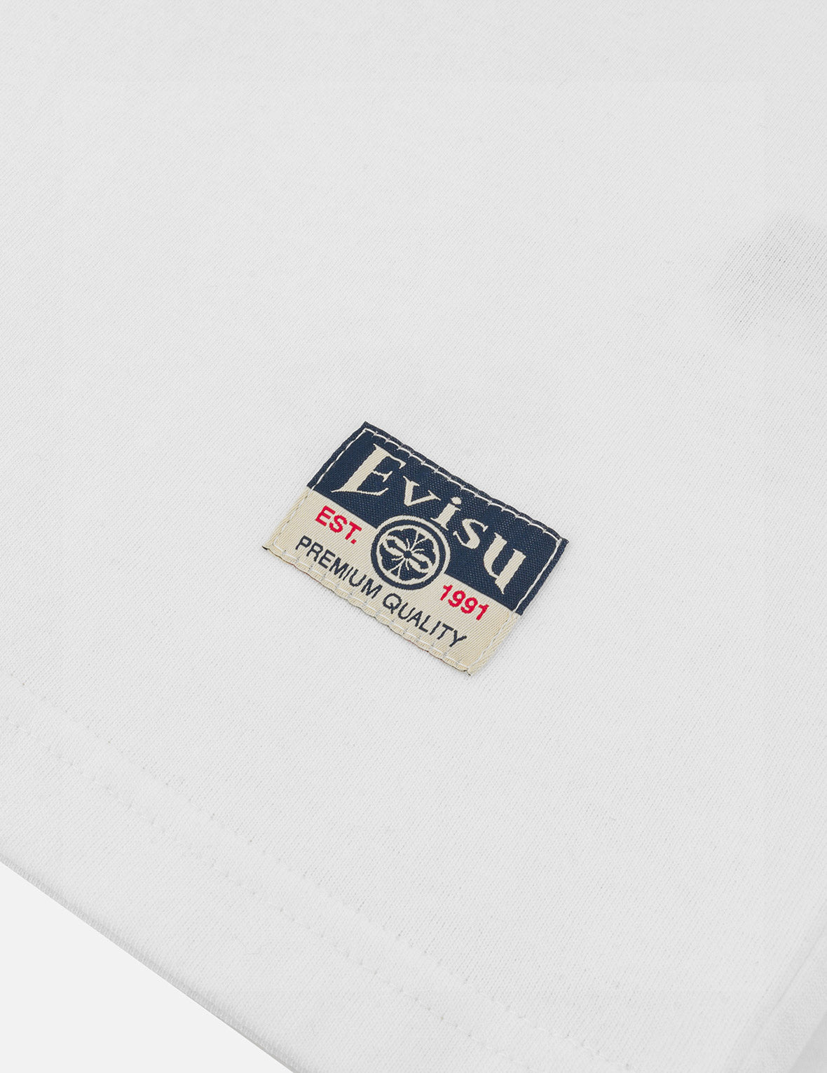 Multi-Pocket and Multi-Print Relax Fit T-shirt