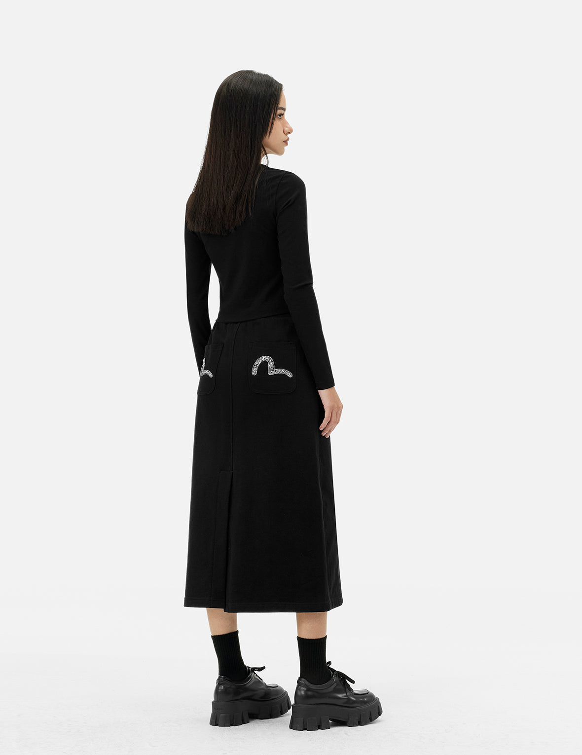 Rhinestone-Detail Seagull Fashion Fit Sweater Skirt