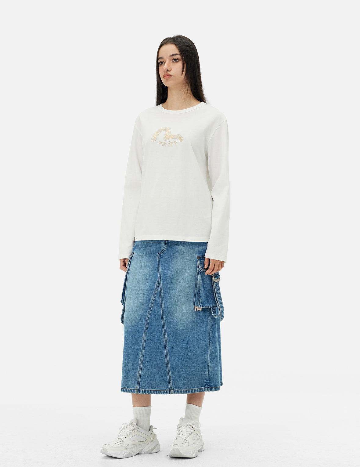 Seagull Foil Print with Studs Regular Fit T-shirt