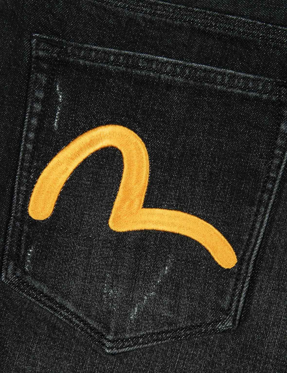 Washed Seagull Embroidery Fashion Fit Jeans