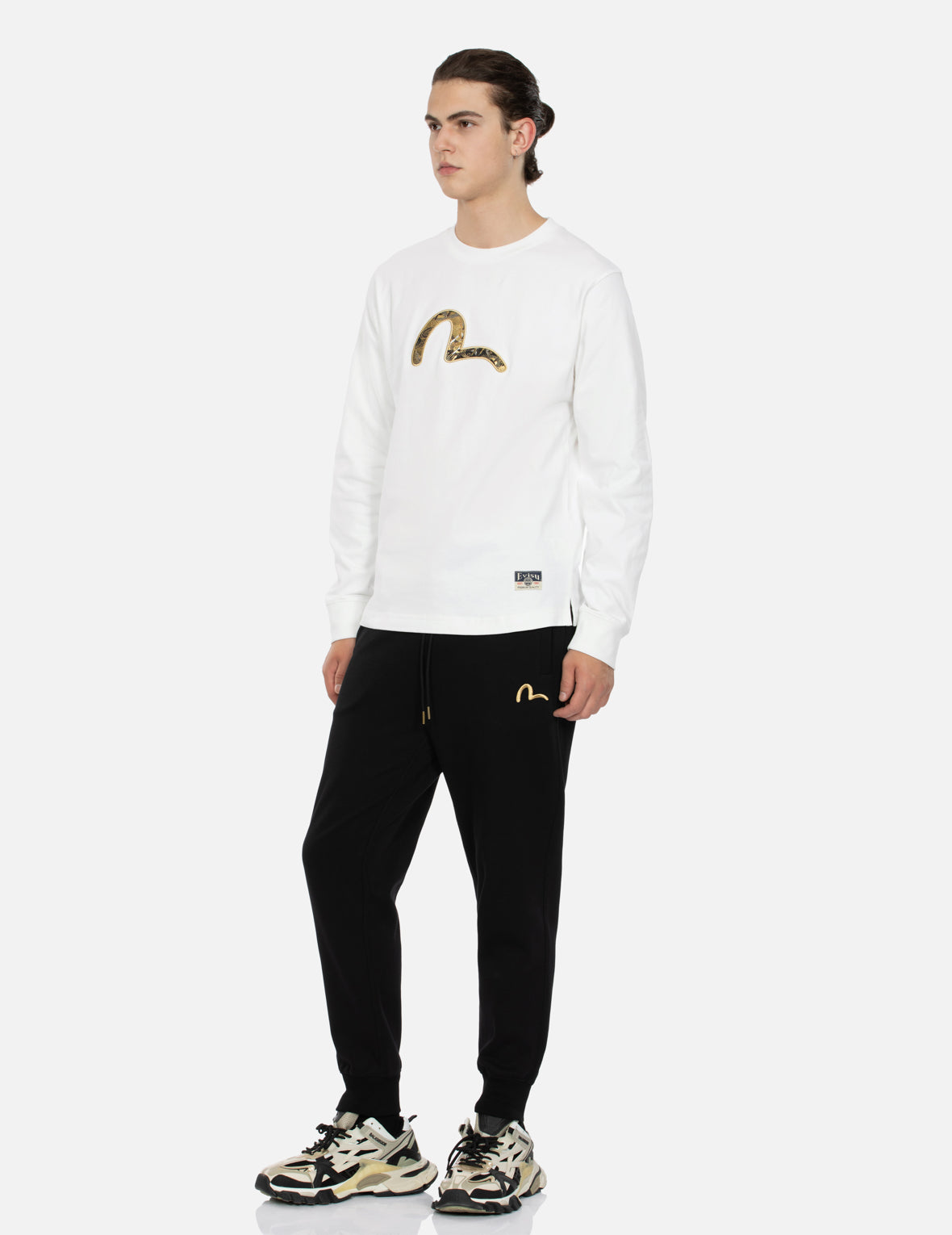 Seagull Brocade Appliqué Regular Fit Long-Sleeve T-shirt