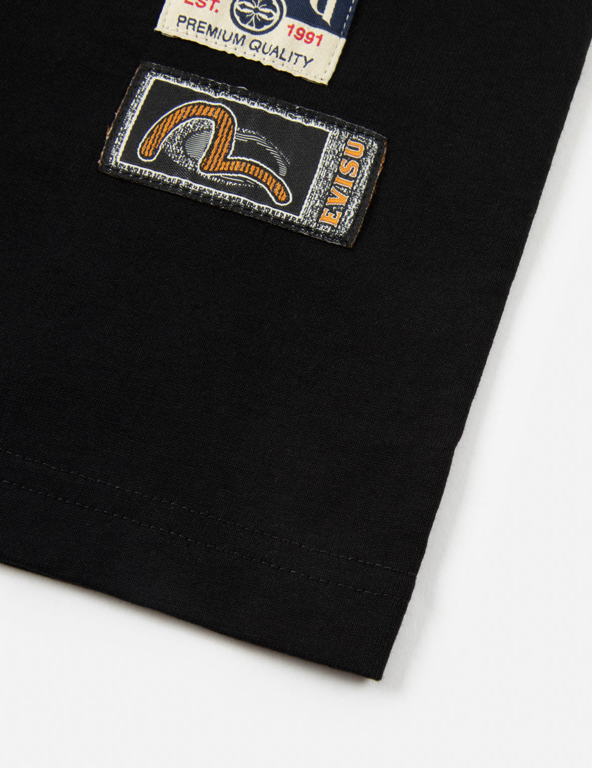 Tanuki and Daruma Print Regular Fit T-Shirt