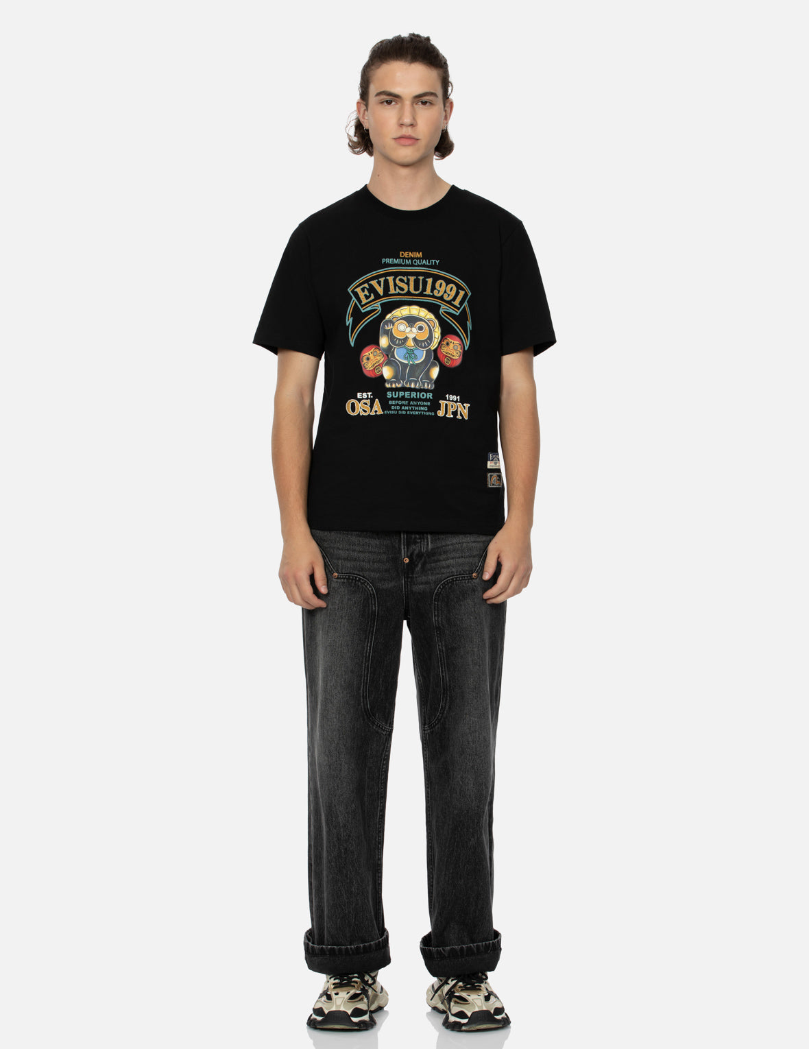 Tanuki and Daruma Print Regular Fit T-Shirt