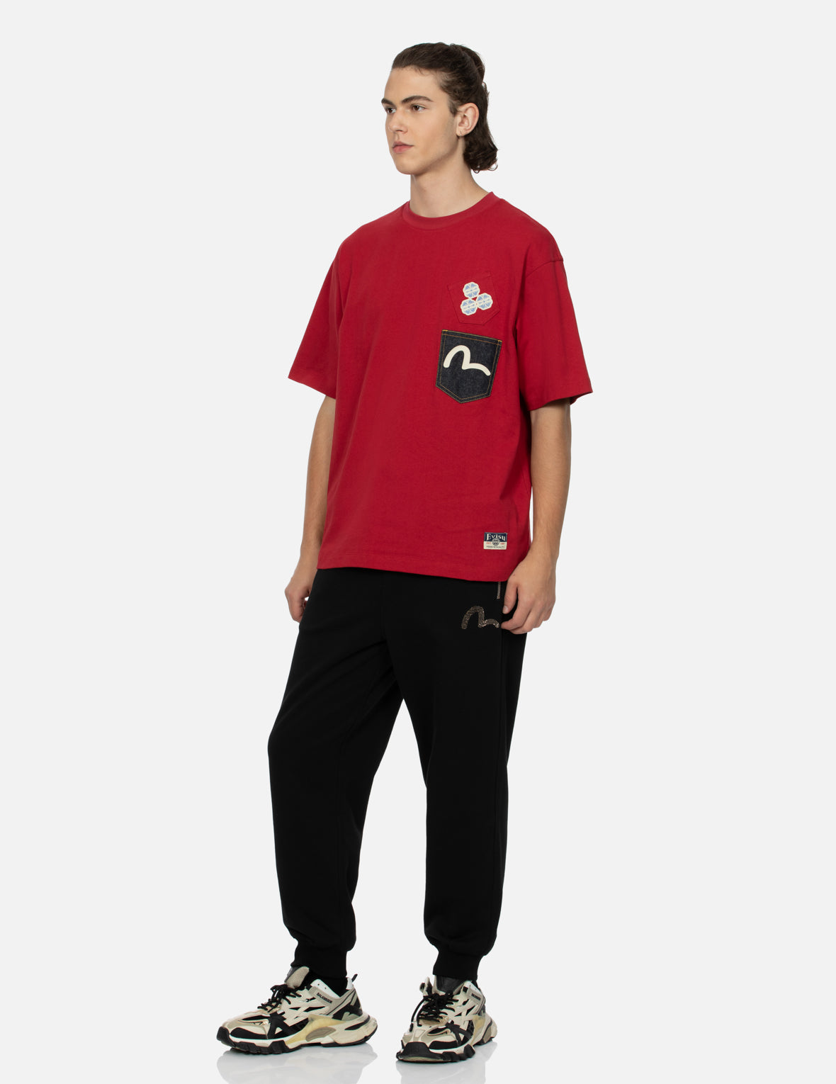 Multi-print and Multi-pocket Relax Fit T-Shirt