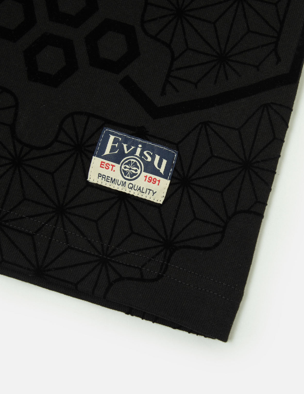Seagull Embroidery and Allover Flocking Patterns Relax Fit T-shirt