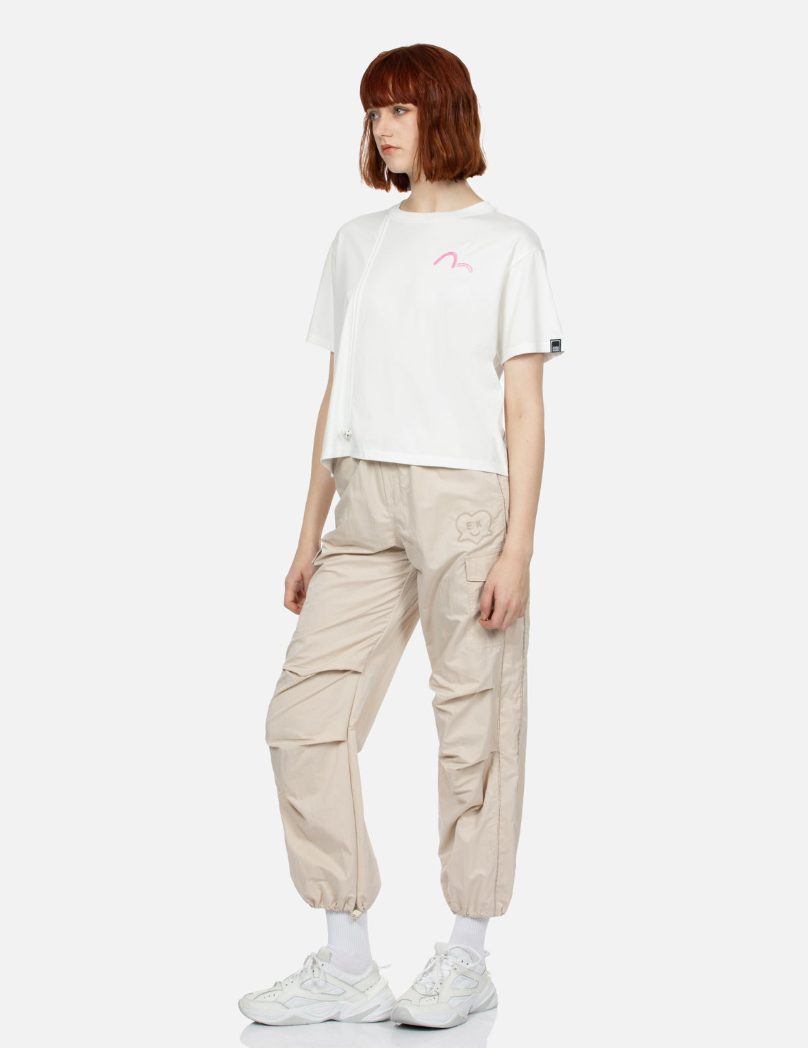 Brush Art Kamon Ruched Fashion Fit T-Shirt