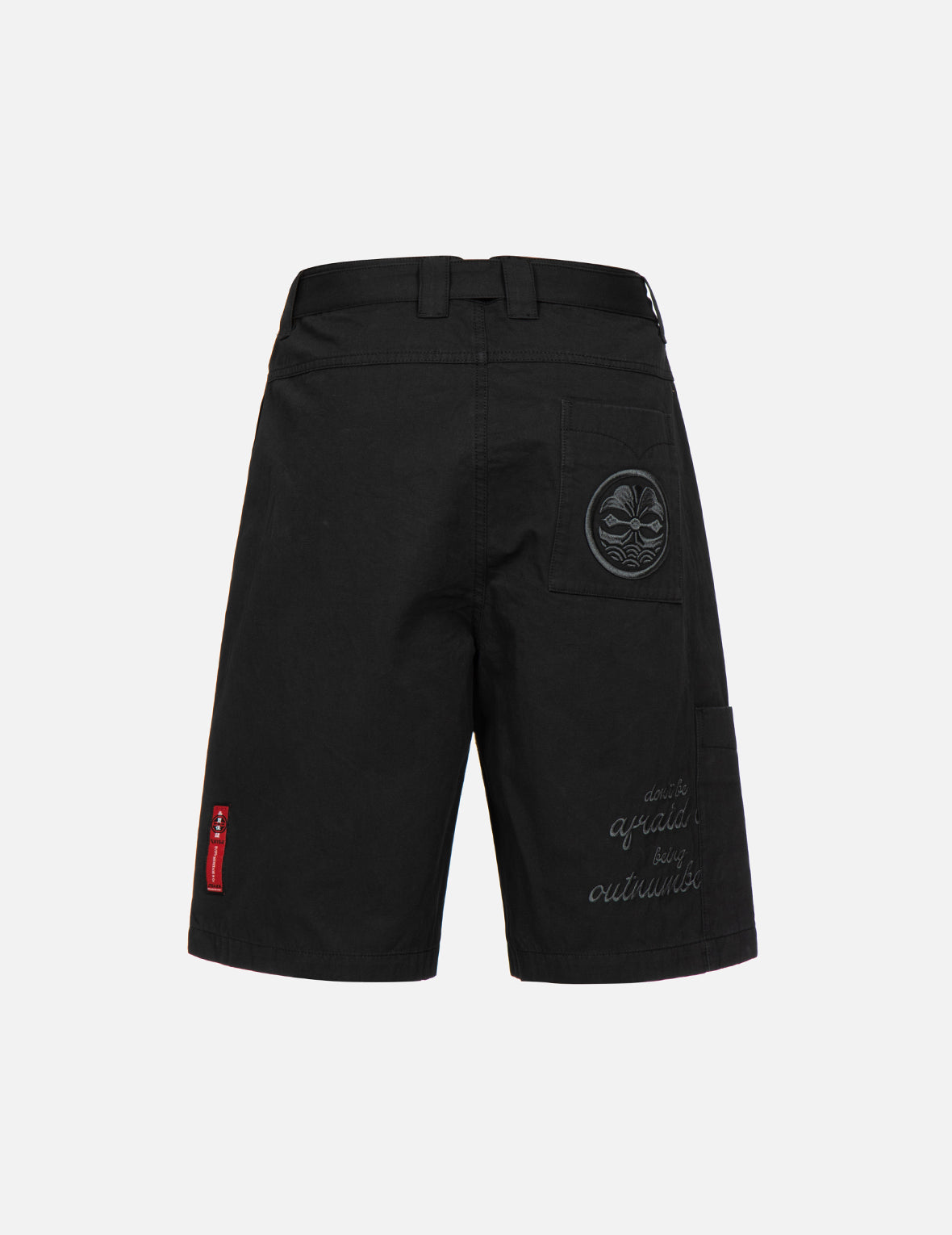 Slogan and Kamon Embroidery Cargo Shorts