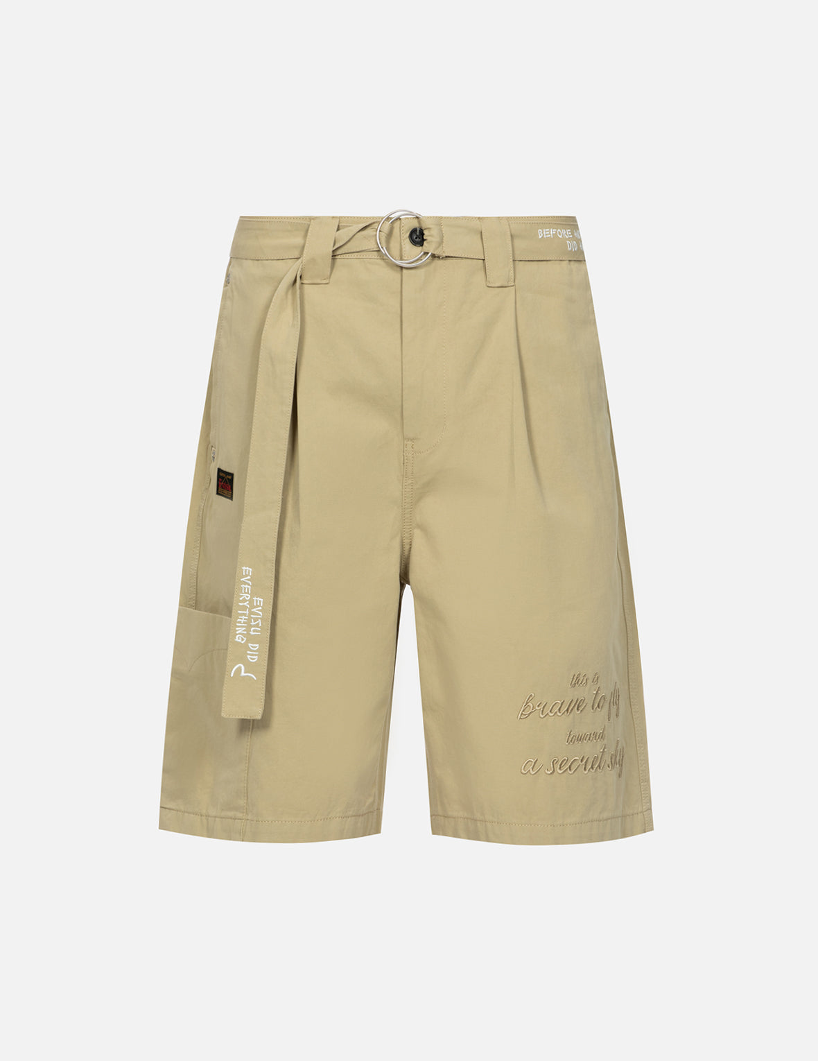 Tone-on-tone Kamon and Slogan Embroidery Cargo Shorts