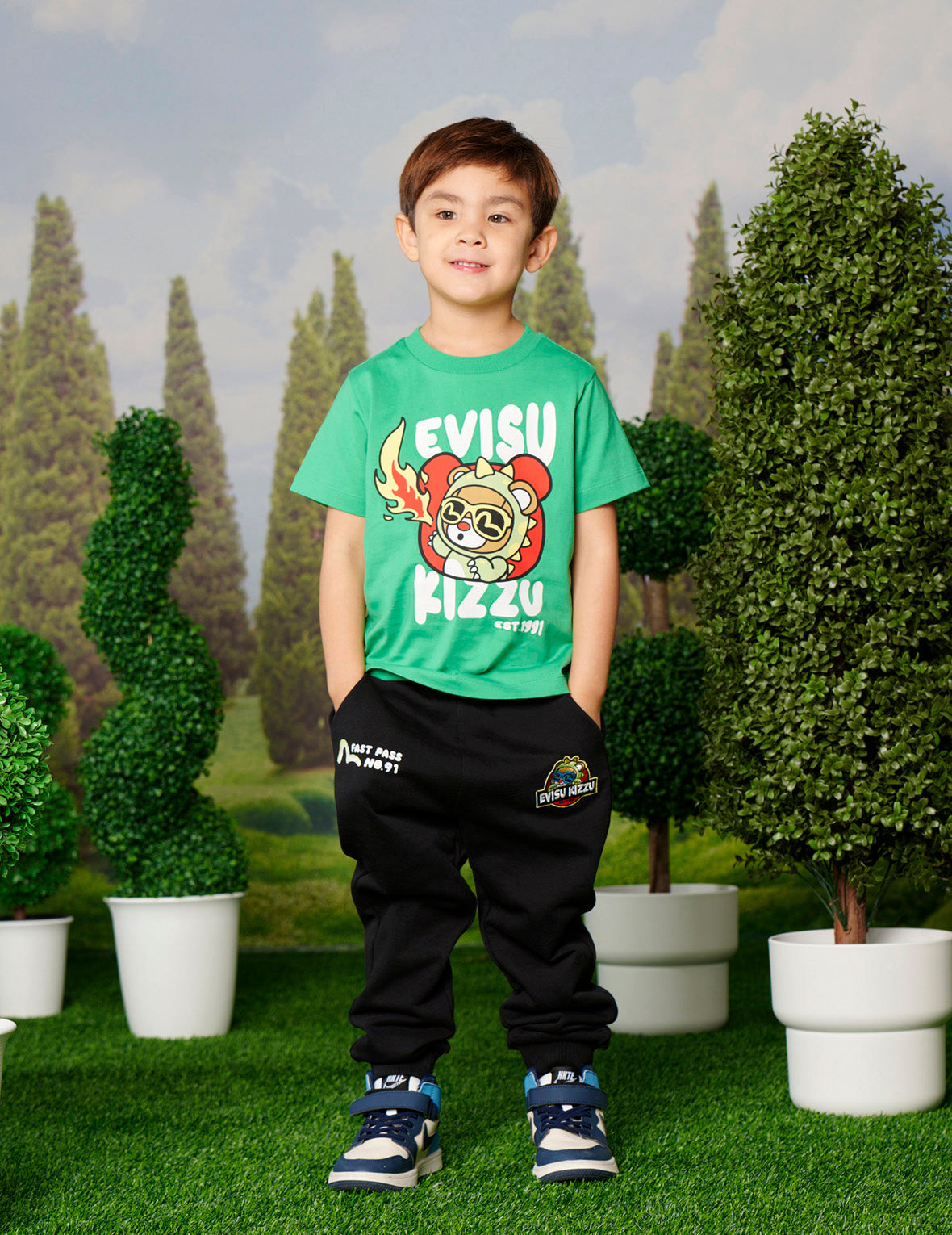 Eruptive Dinosaur Bear print Regular Fit T-shirt