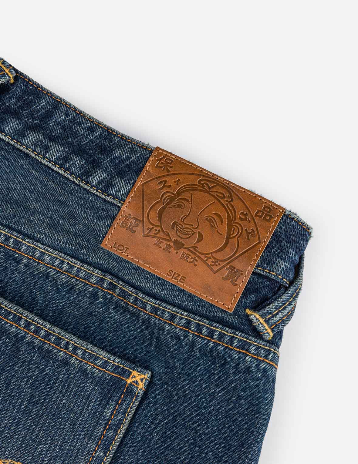 Seagull Embroidery Regular Fit Washed Denim Shorts