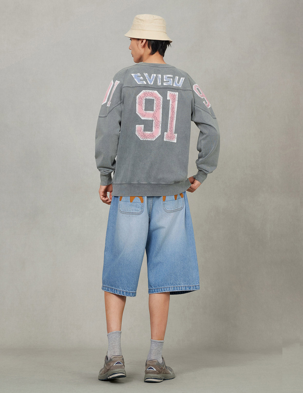 Seagull Embroidery Regular Fit Washed Denim Shorts