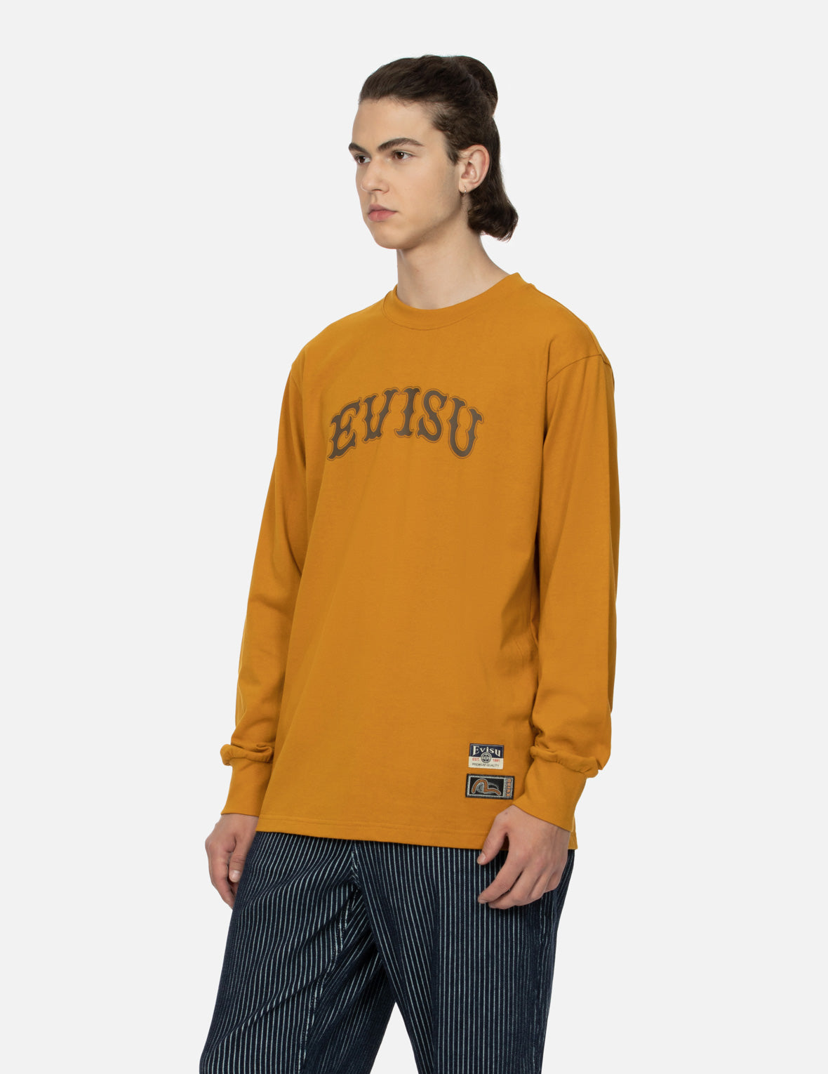 Kamon Embroidery and Logo Print Fashion Fit Long-Sleeve T-shirt