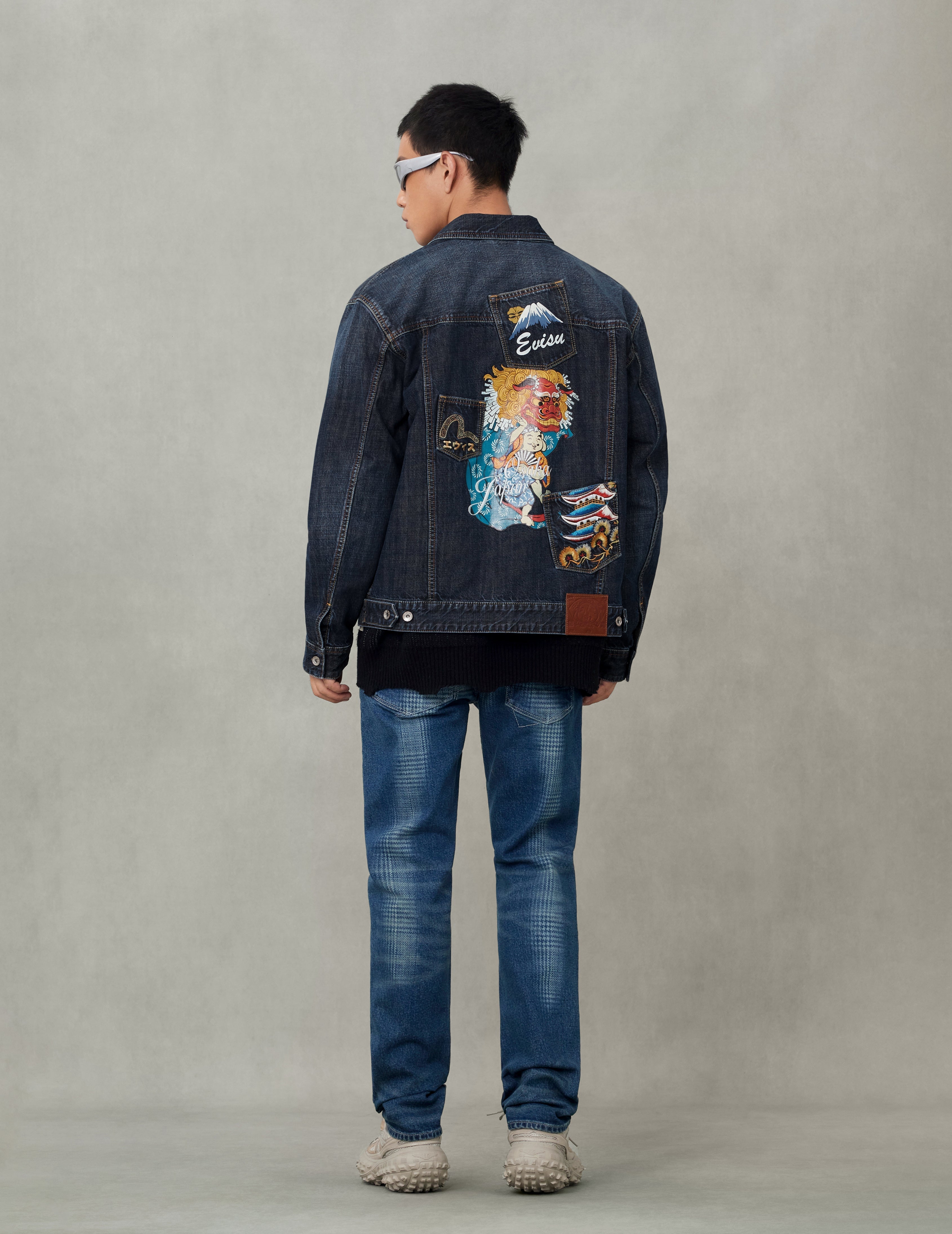 Washed Multi-Pocket with Lion Dance Print Relax Fit Denim Jacket