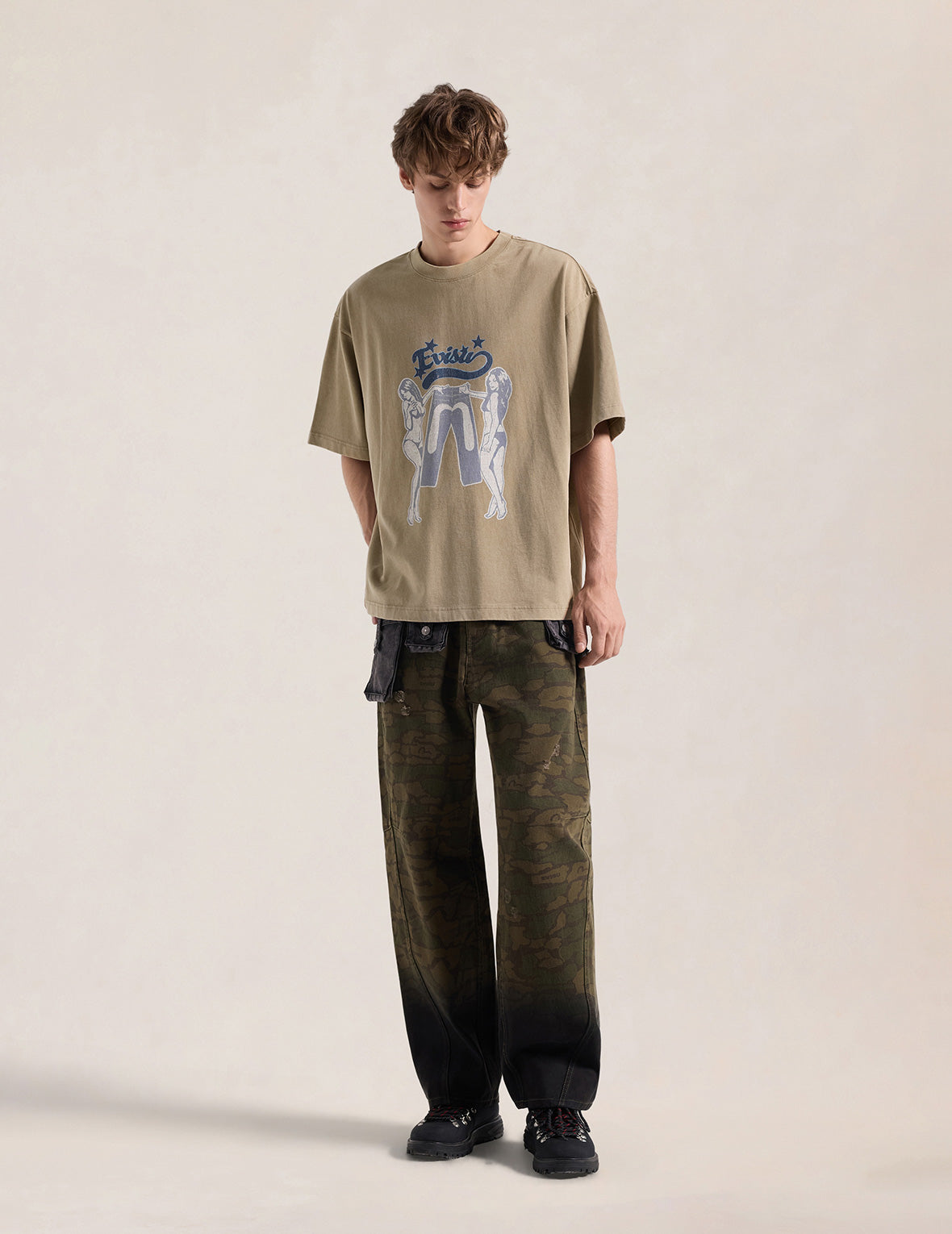 Retro Pin-Up Daicock Printed T-Shirt