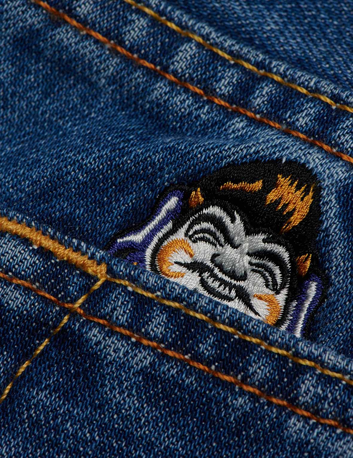 Allover Daruma Embroidered Relax-Cut Denim Jeans