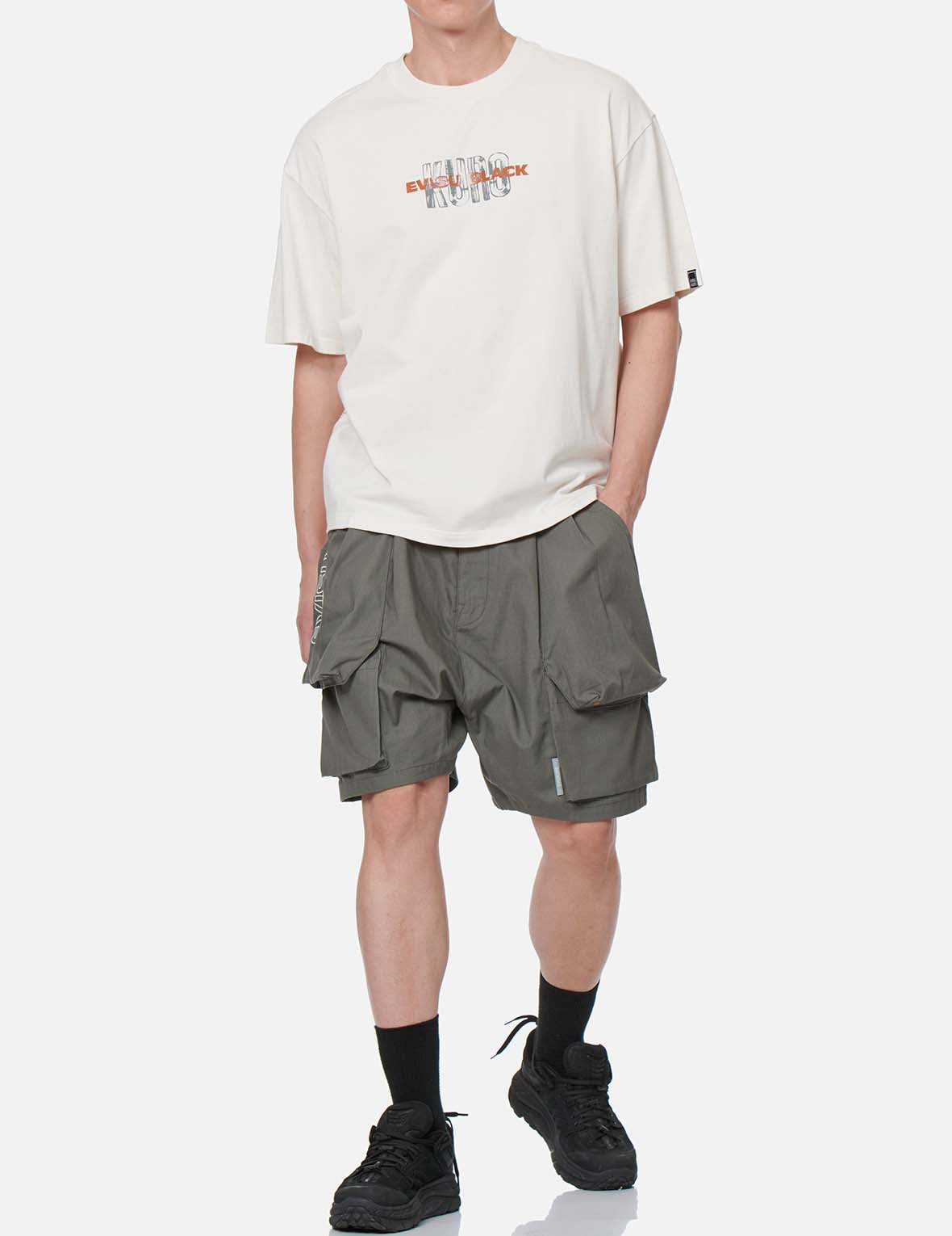 3D Balloon Fit Cargo Shorts