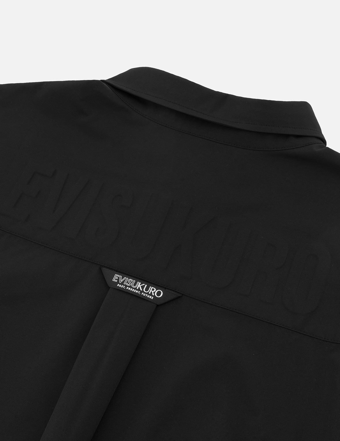 Embossed Logo Relax Fit Shirt