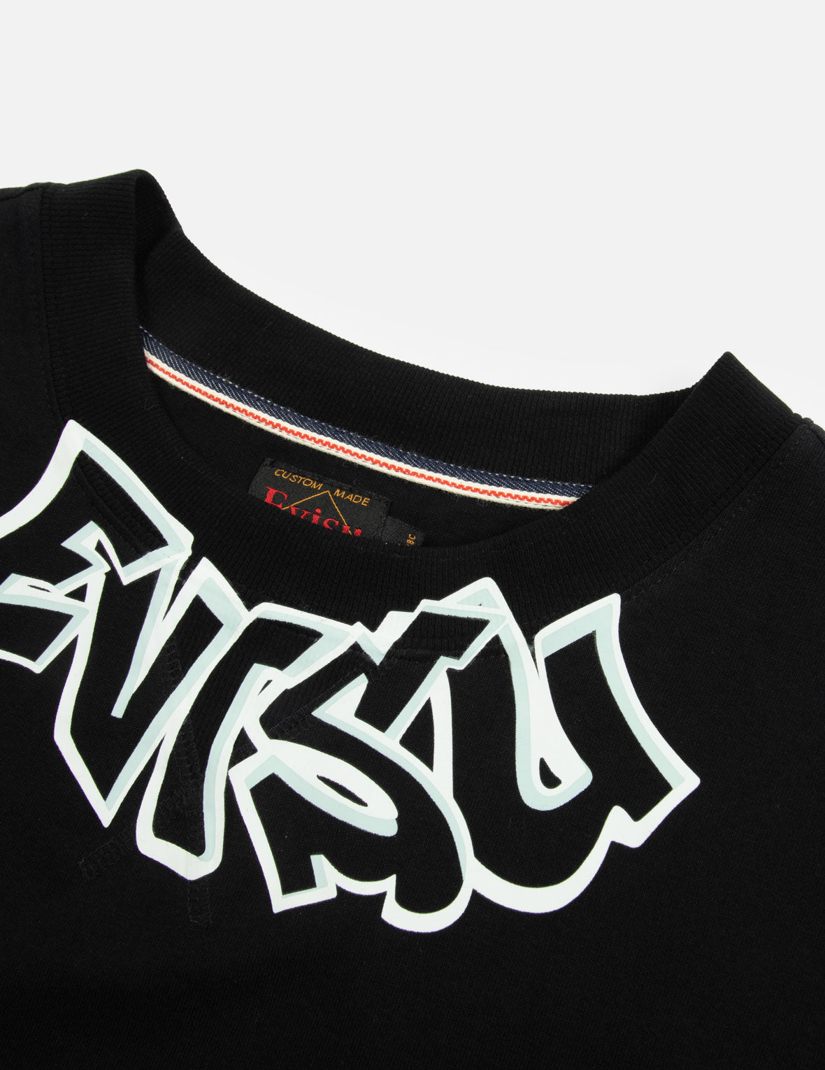 Daruma and Slogan Daicock Print T-shirt
