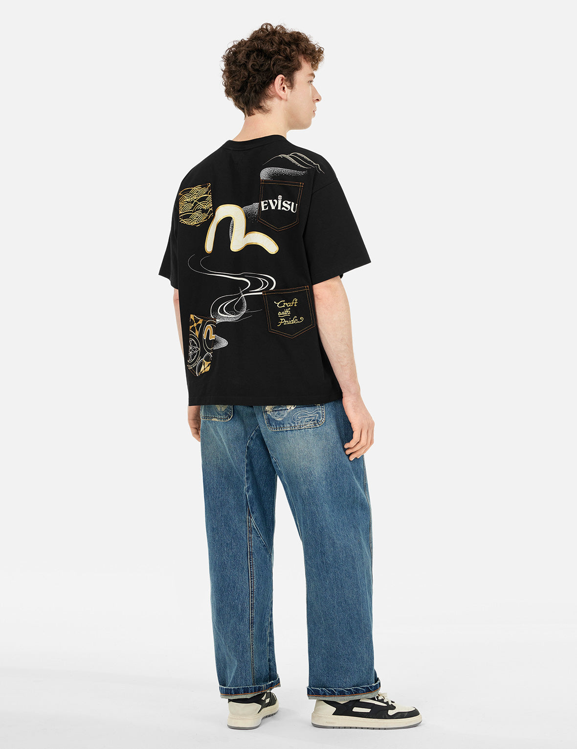 Multi-Pocket and Multi-Print Loose Fit T-shirt